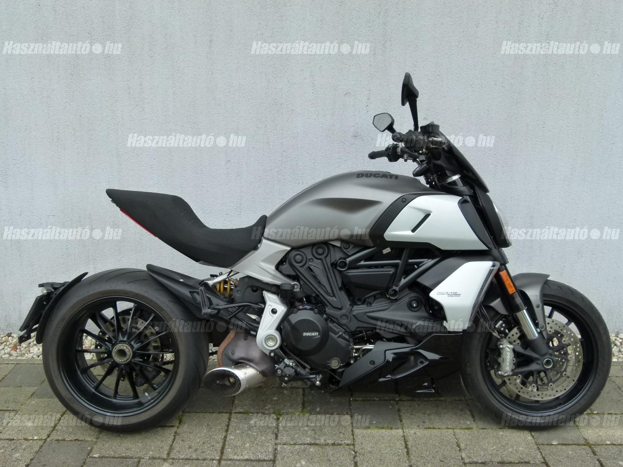 DUCATI DIAVEL 1260 2019/3 - 1