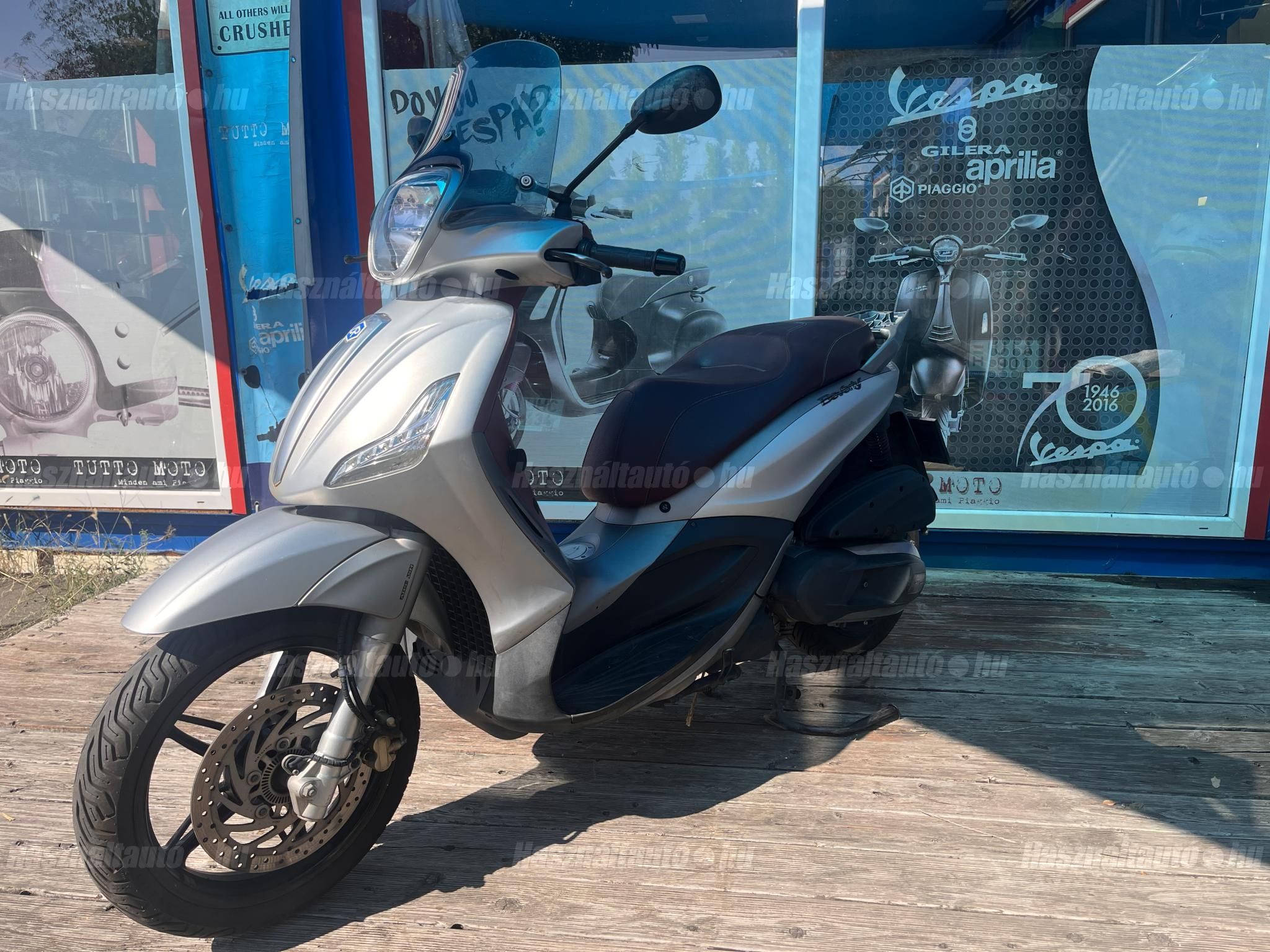 Beverly Grigio Cometa PIAGGIO BEVERLY S 400 ARGENTO COMETA