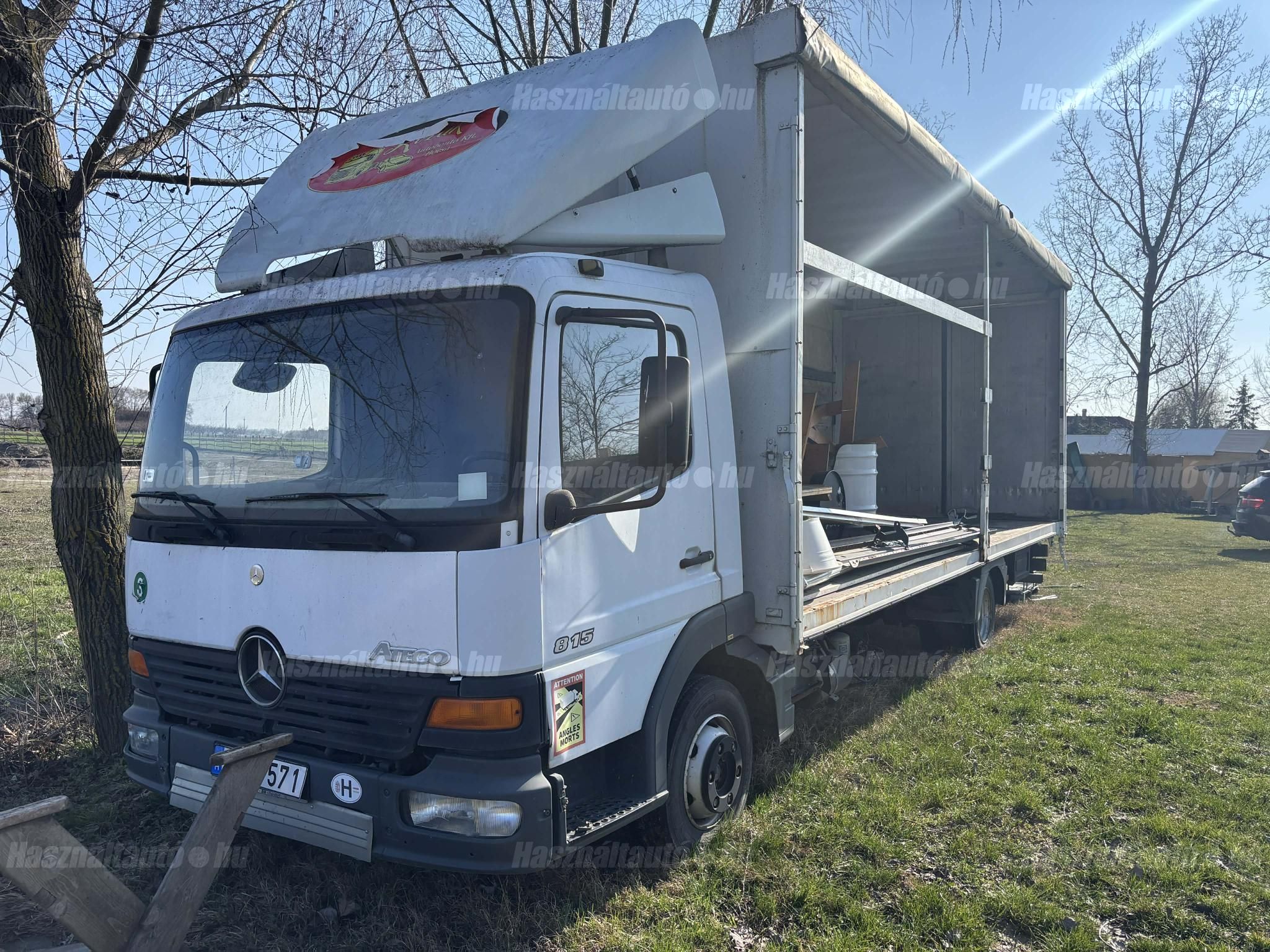 MERCEDES-BENZ 2000 - 1