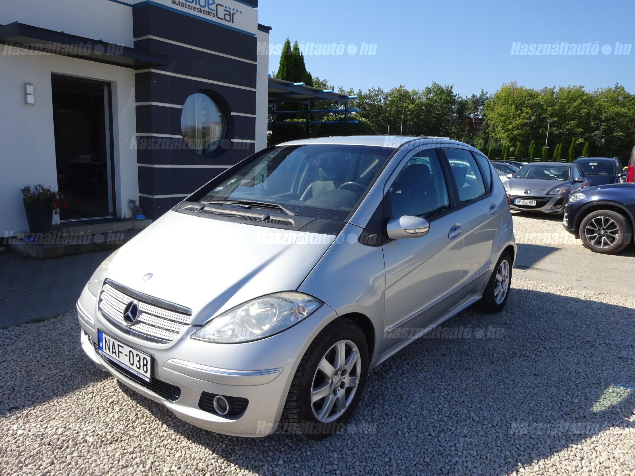 MERCEDES-BENZ A 180 2006/3 - 1
