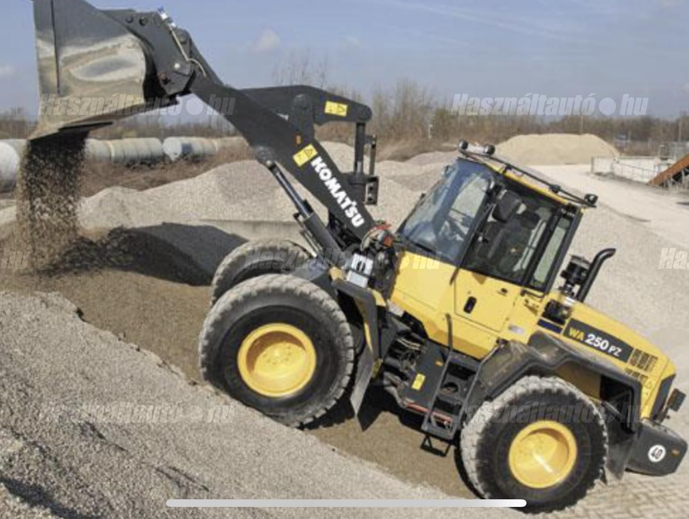 KOMATSU 2008 - 1