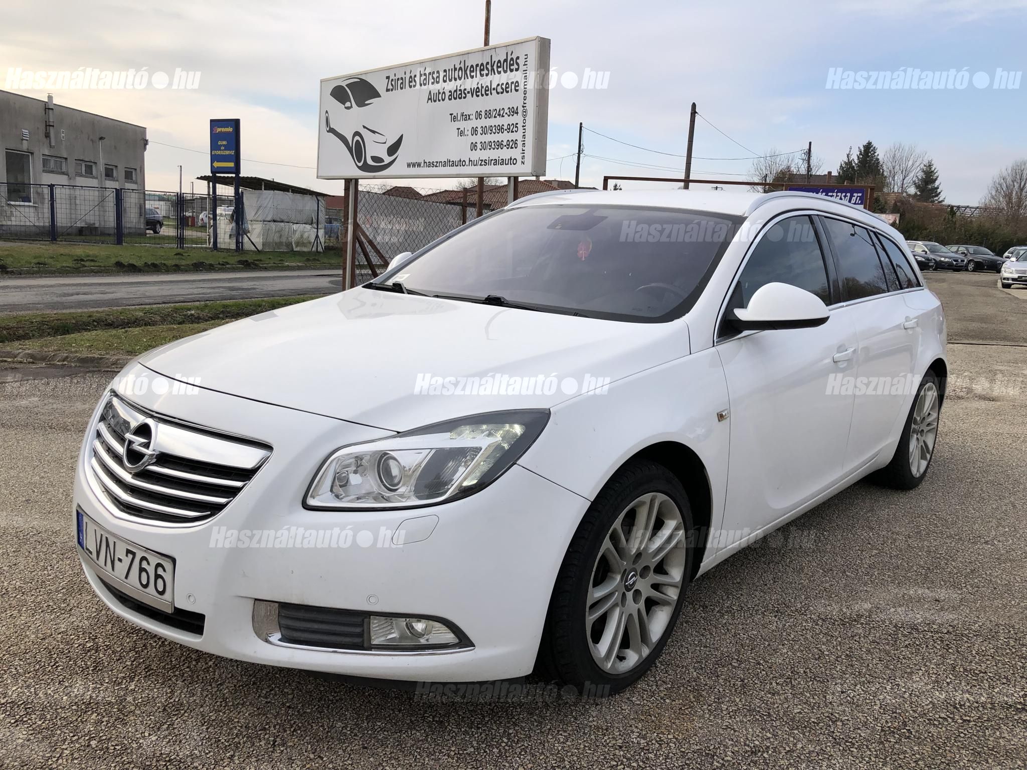 OPEL INSIGNIA 2011/3 - 1