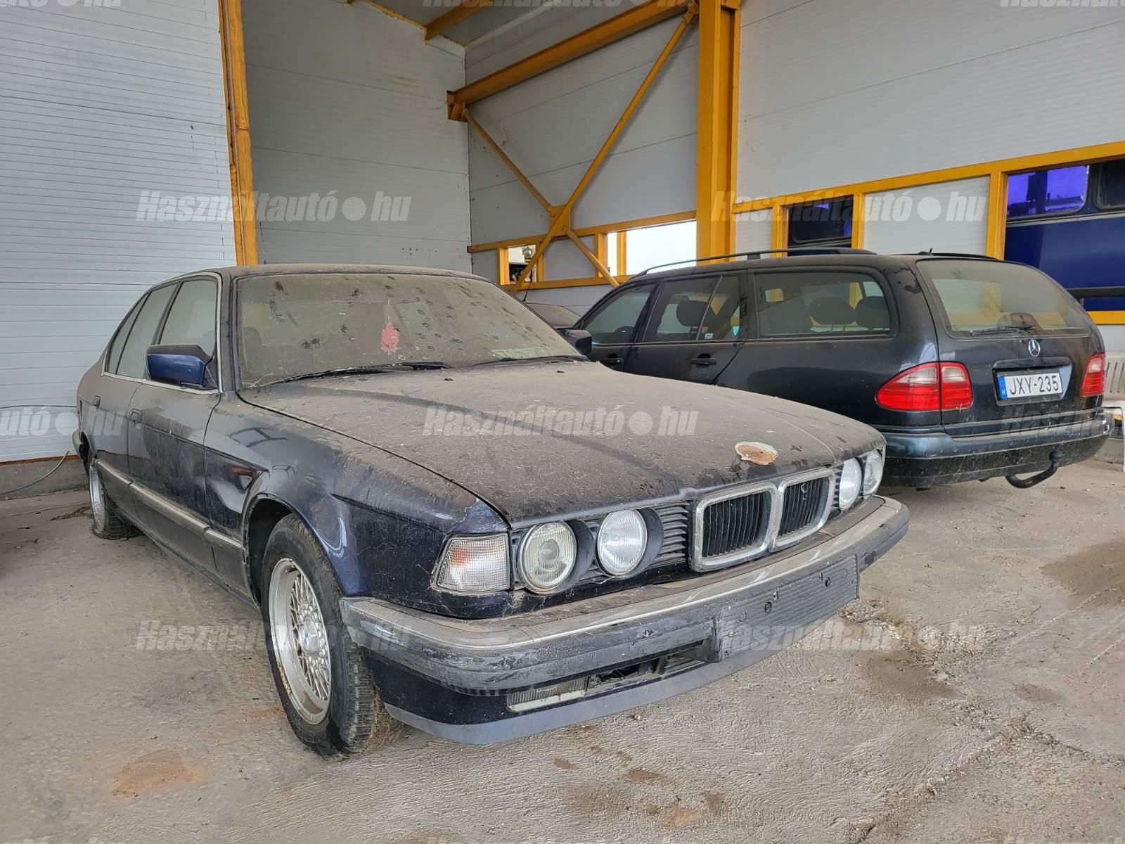 BMW 735 1990 - 1