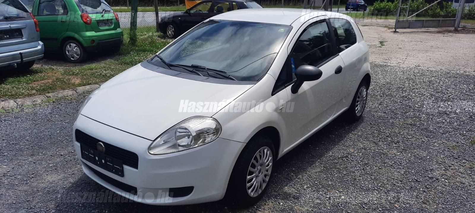 FIAT GRANDE PUNTO 2009/5 - 1
