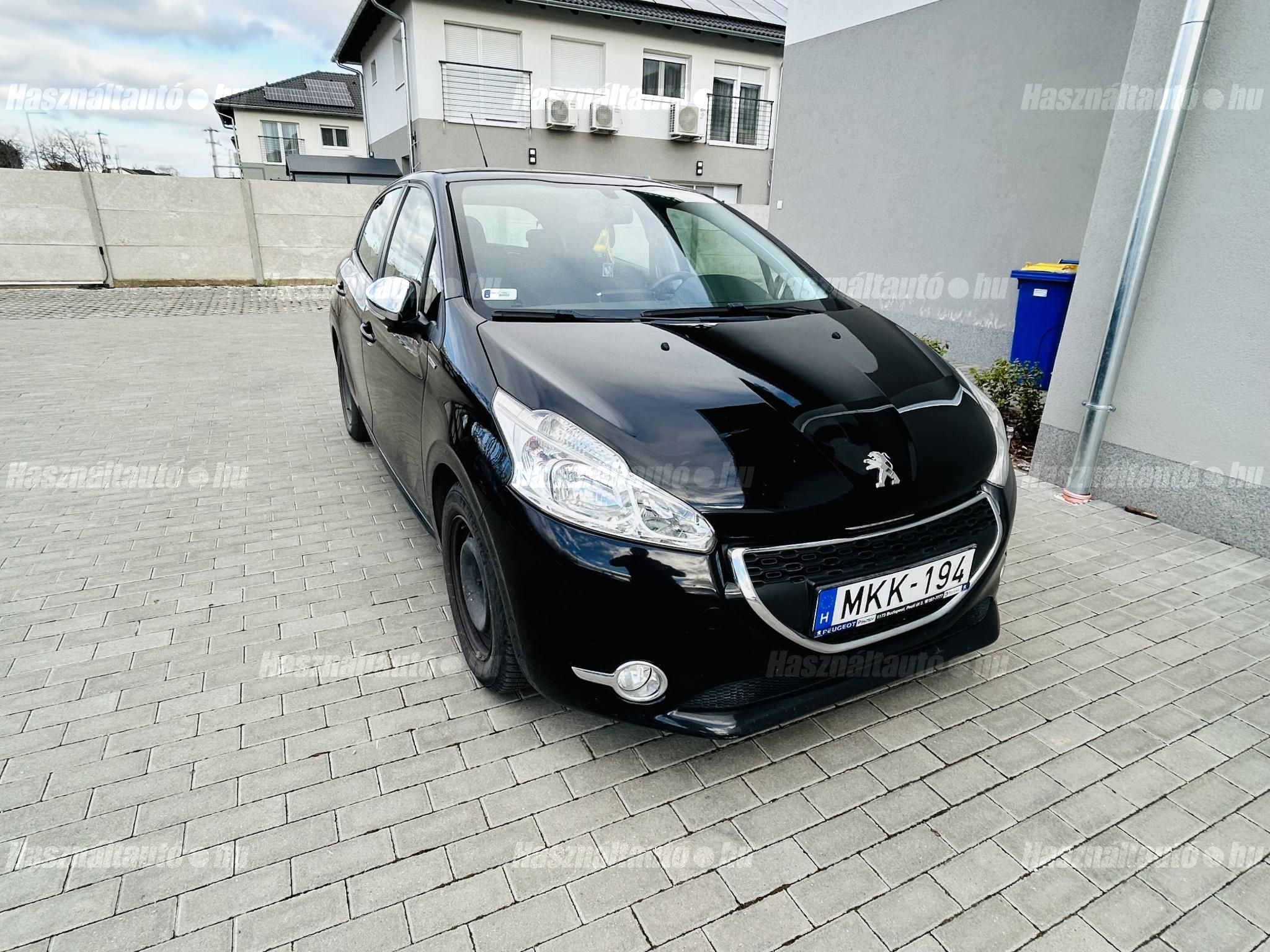PEUGEOT 208 2013/6 - 1