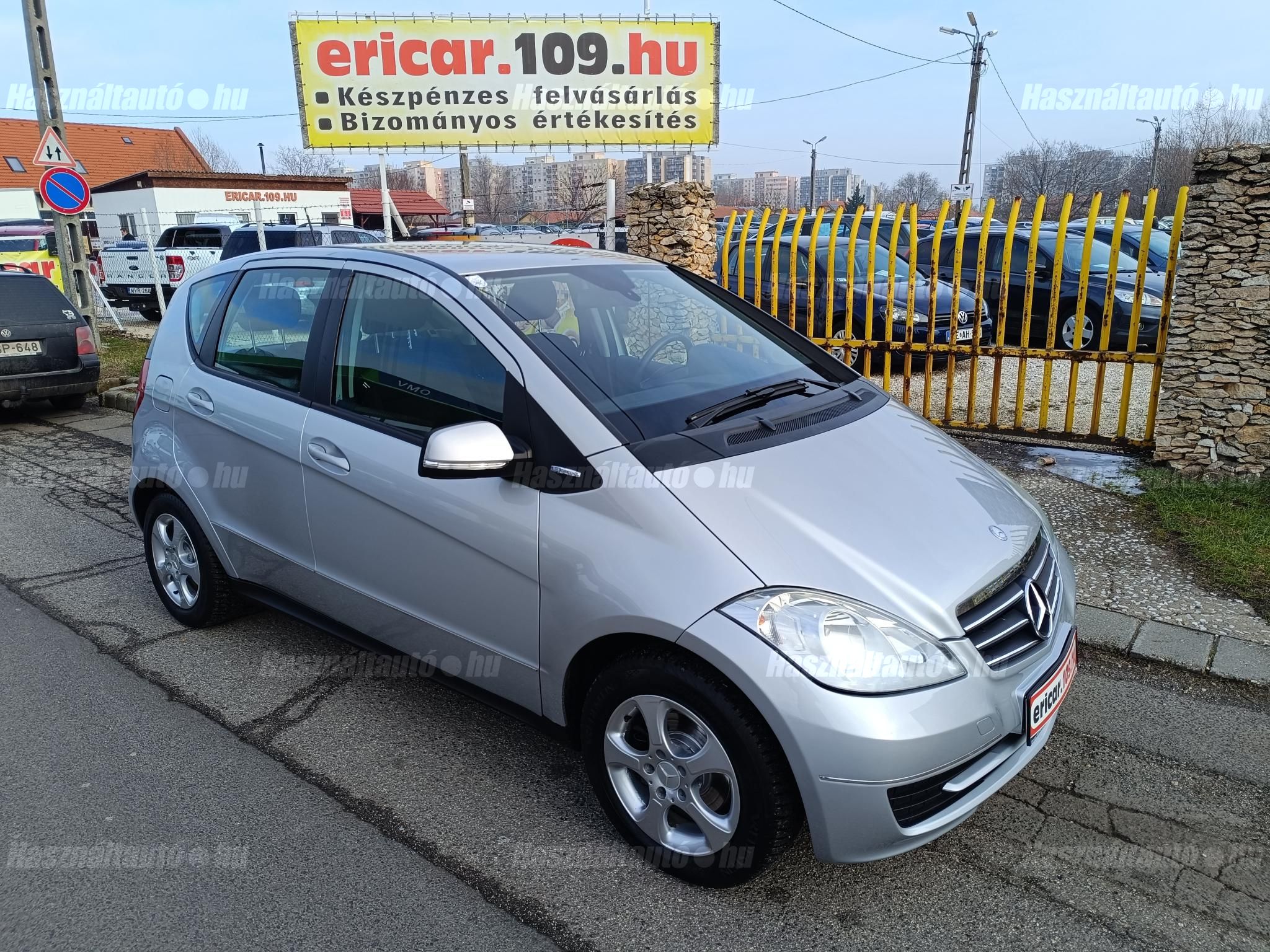 MERCEDES-BENZ A 180 2009/9 - 1