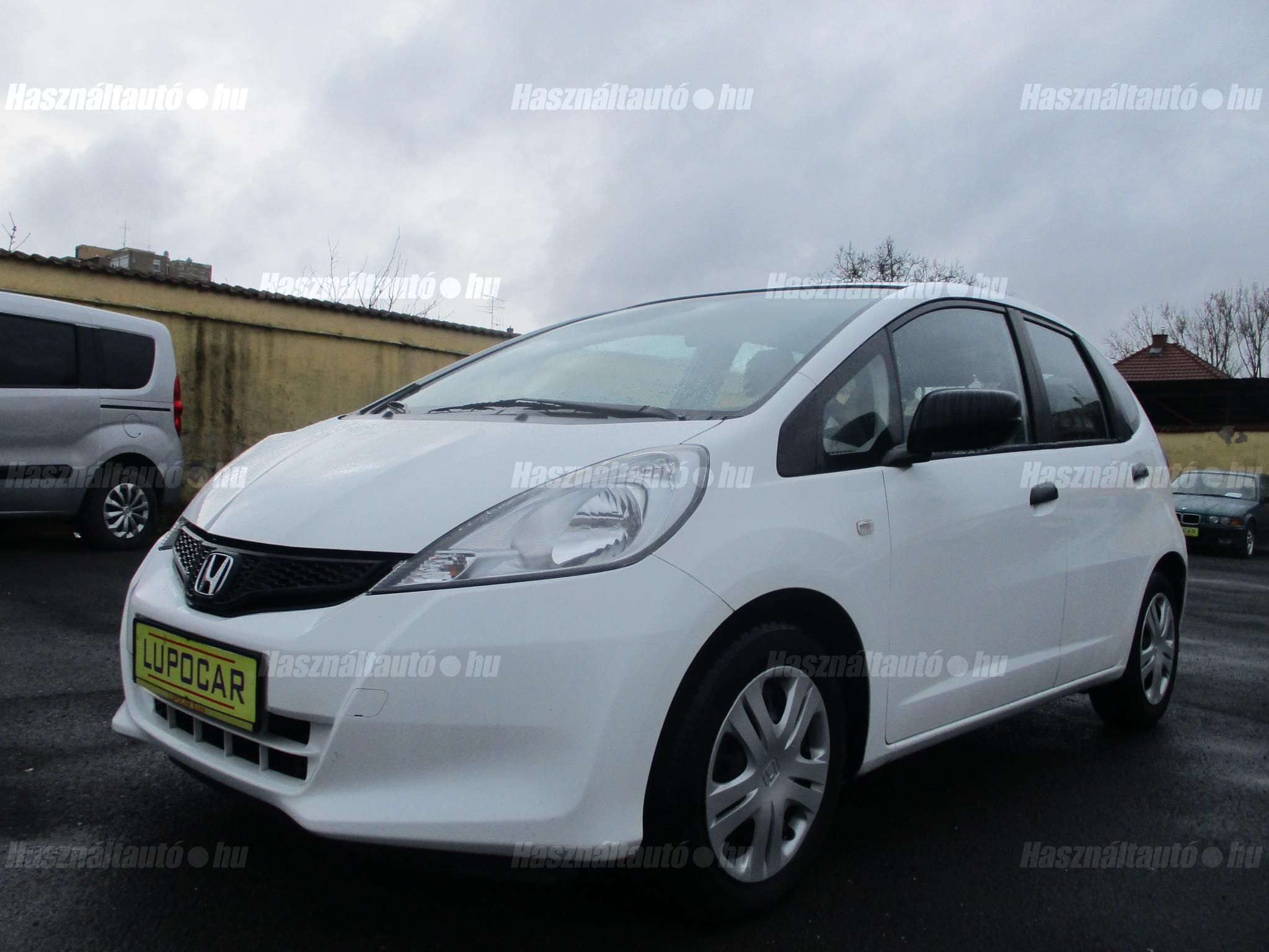 HONDA JAZZ 2014/8 - 1