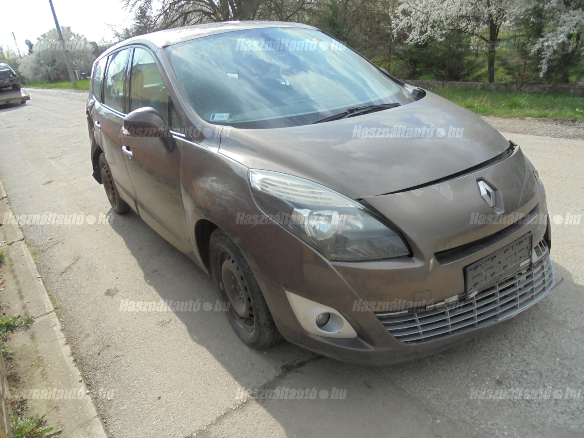 RENAULT SCENIC 2011/6 - 1