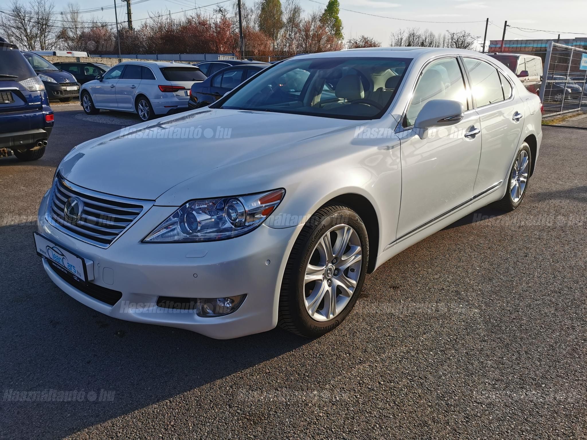 LEXUS LS 2010/6 - 1
