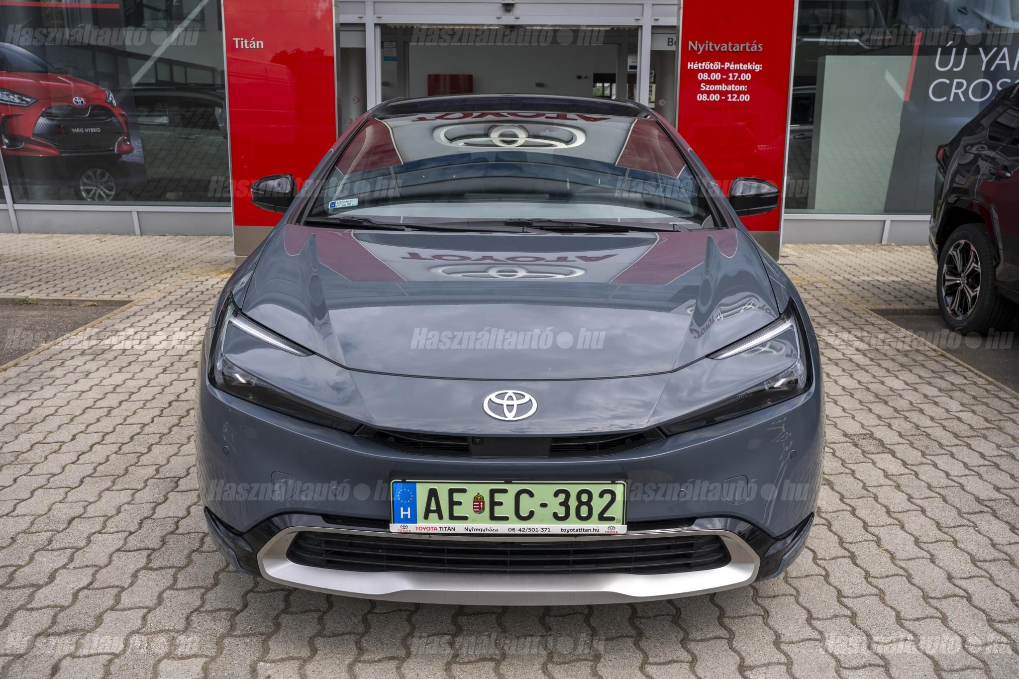 TOYOTA PRIUS 2023/11 - 1