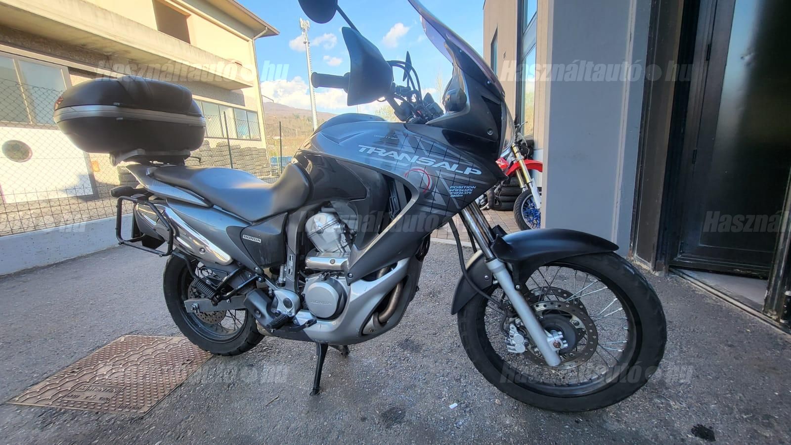 HONDA XL 700 V 2008 - 1