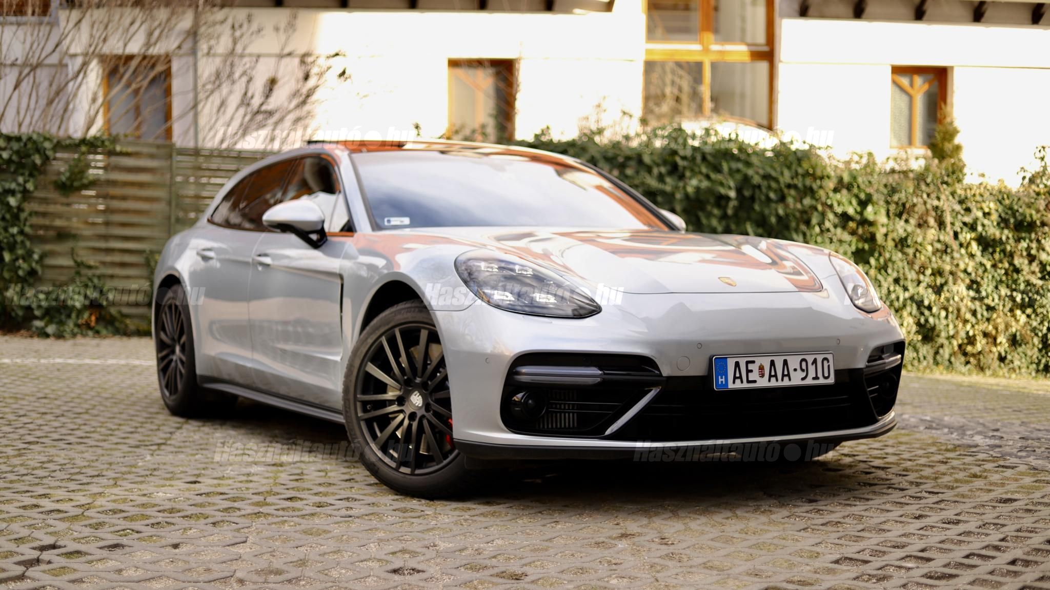 PORSCHE PANAMERA 2019/3 - 1