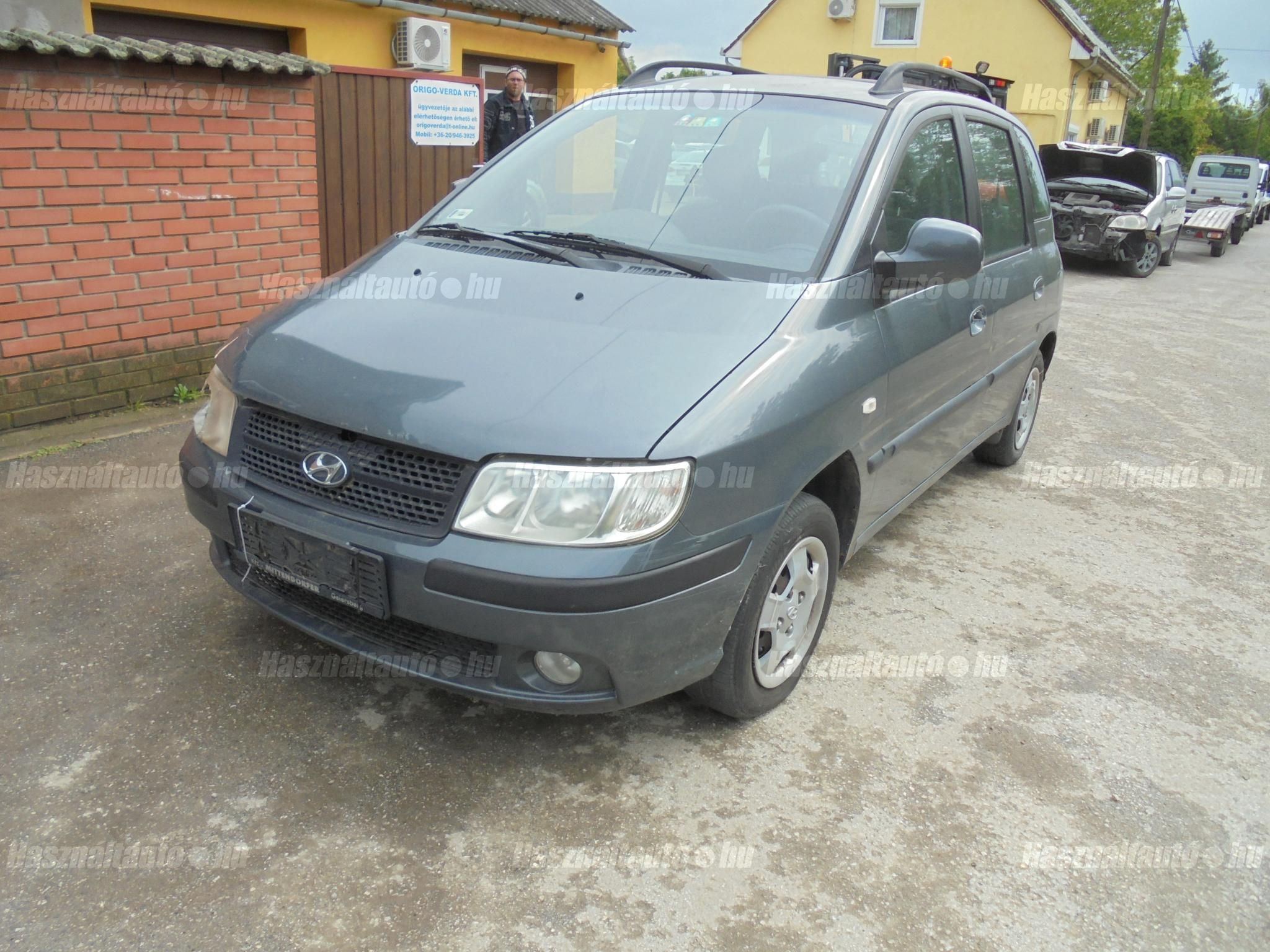 HYUNDAI MATRIX 2010/12 - 1