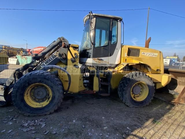 NEW HOLLAND 2005 - 1