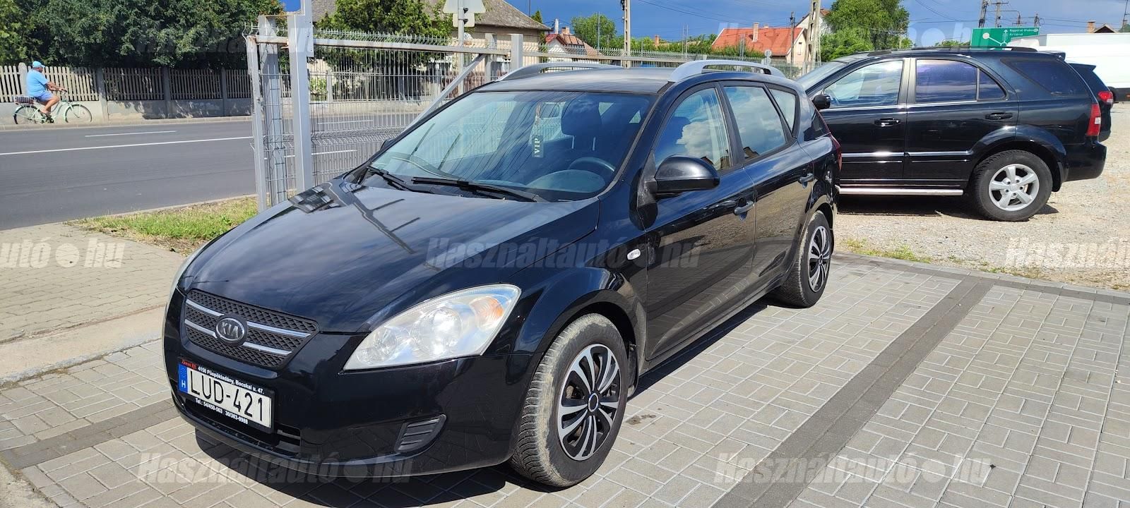 KIA CEE'D 2008/6 - 1