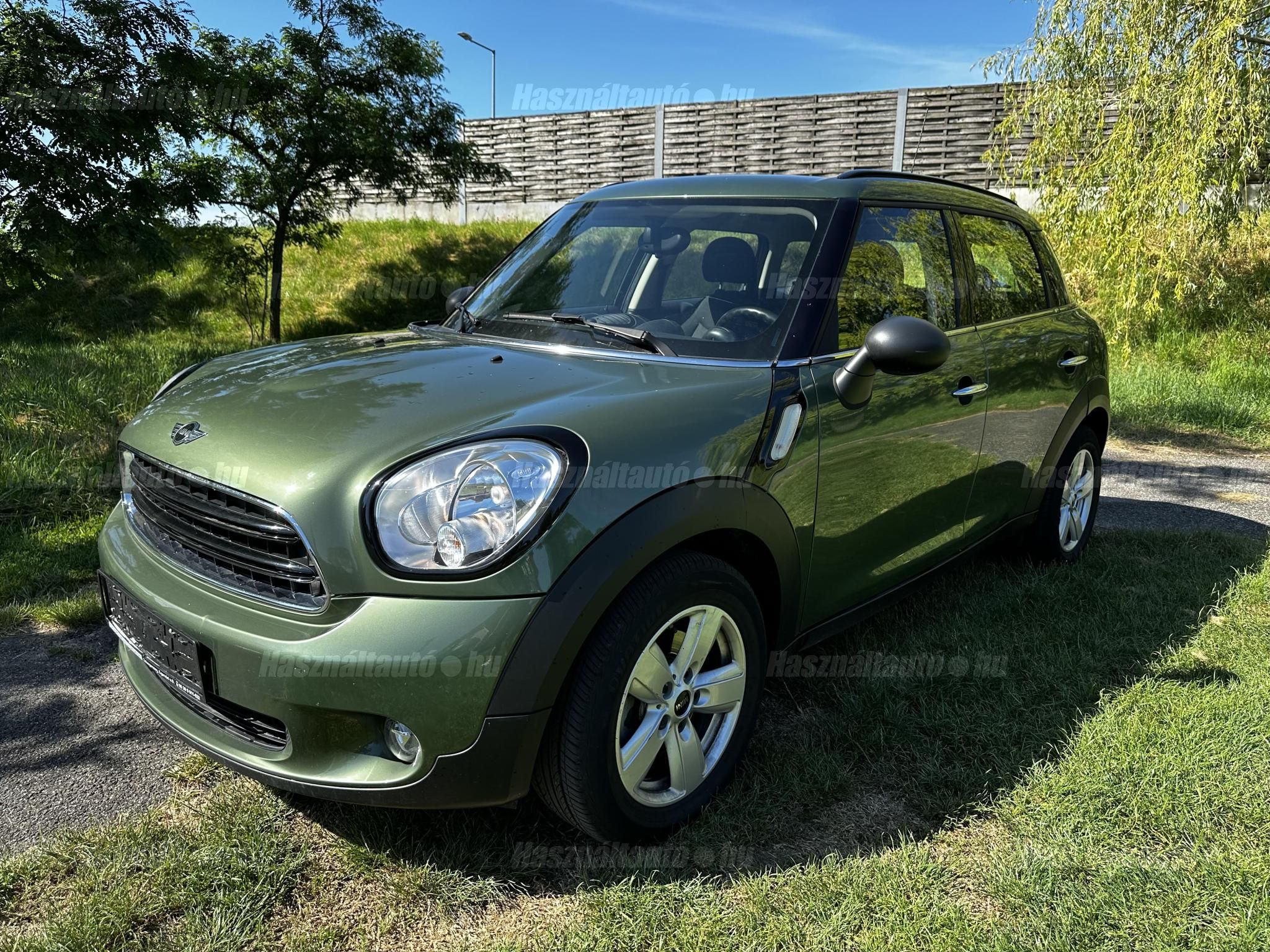 MINI COUNTRYMAN 2015/8 - 1