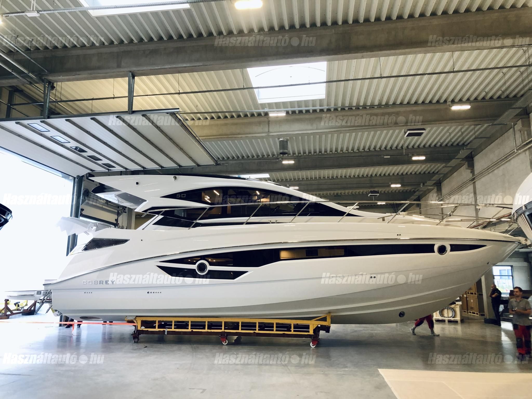 COBREY BOATS 2024/5 - 1
