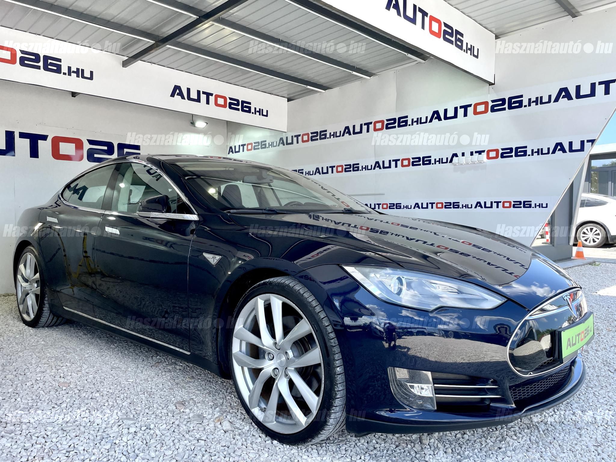 TESLA MODEL S 2013/12 - 1