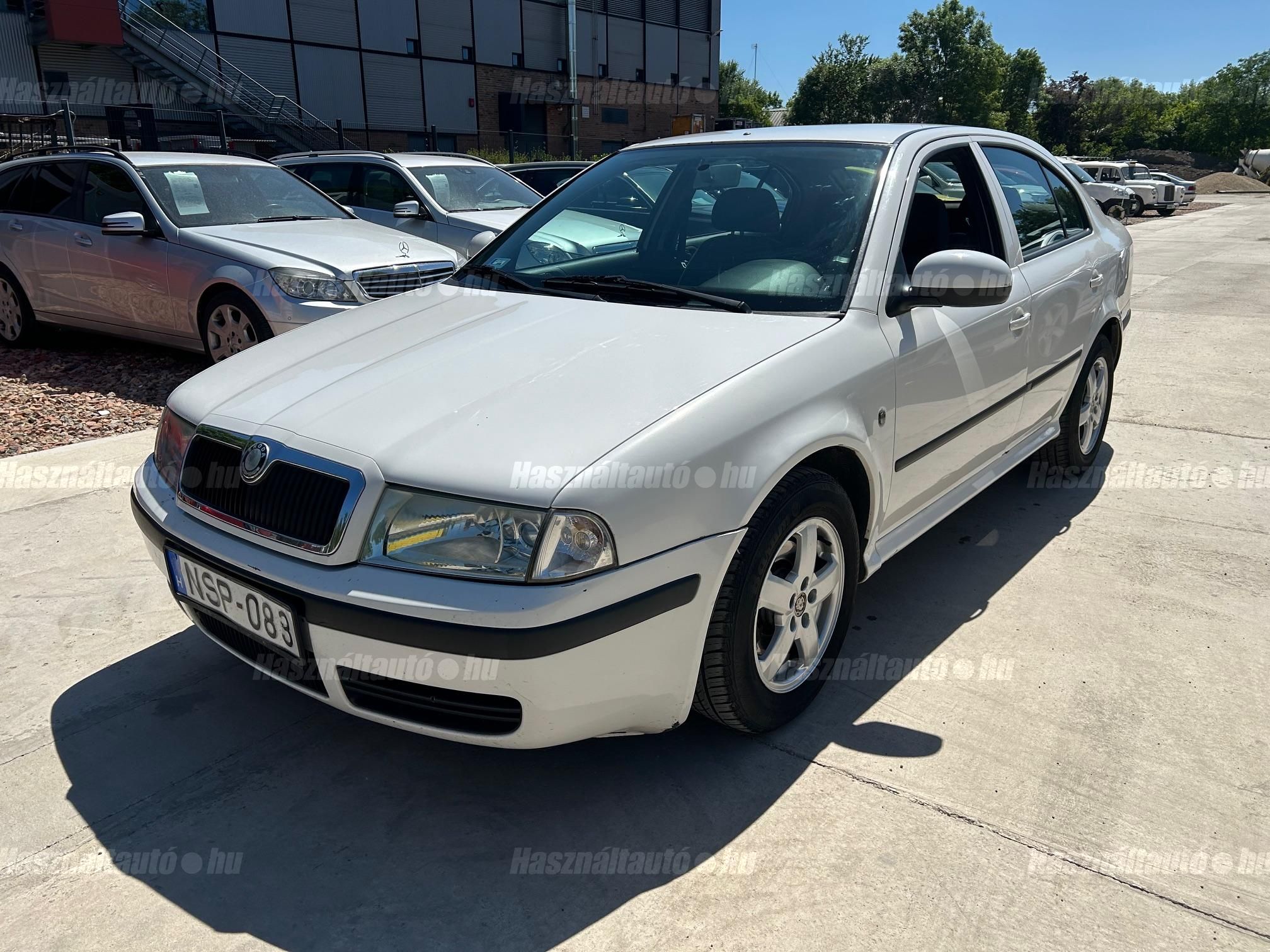 SKODA OCTAVIA 2010/1 - 1