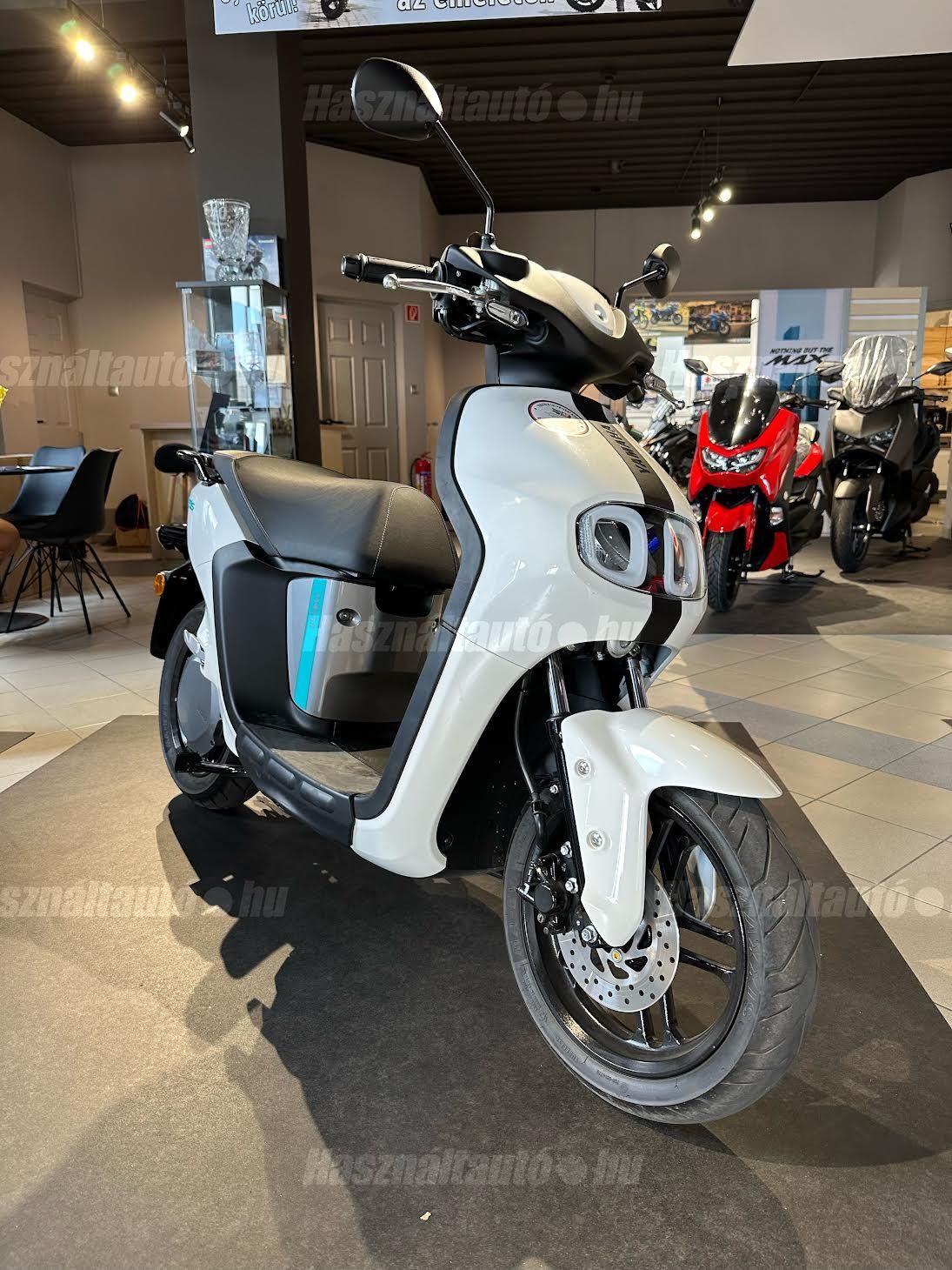 YAMAHA NEOS 2026/7 - 1