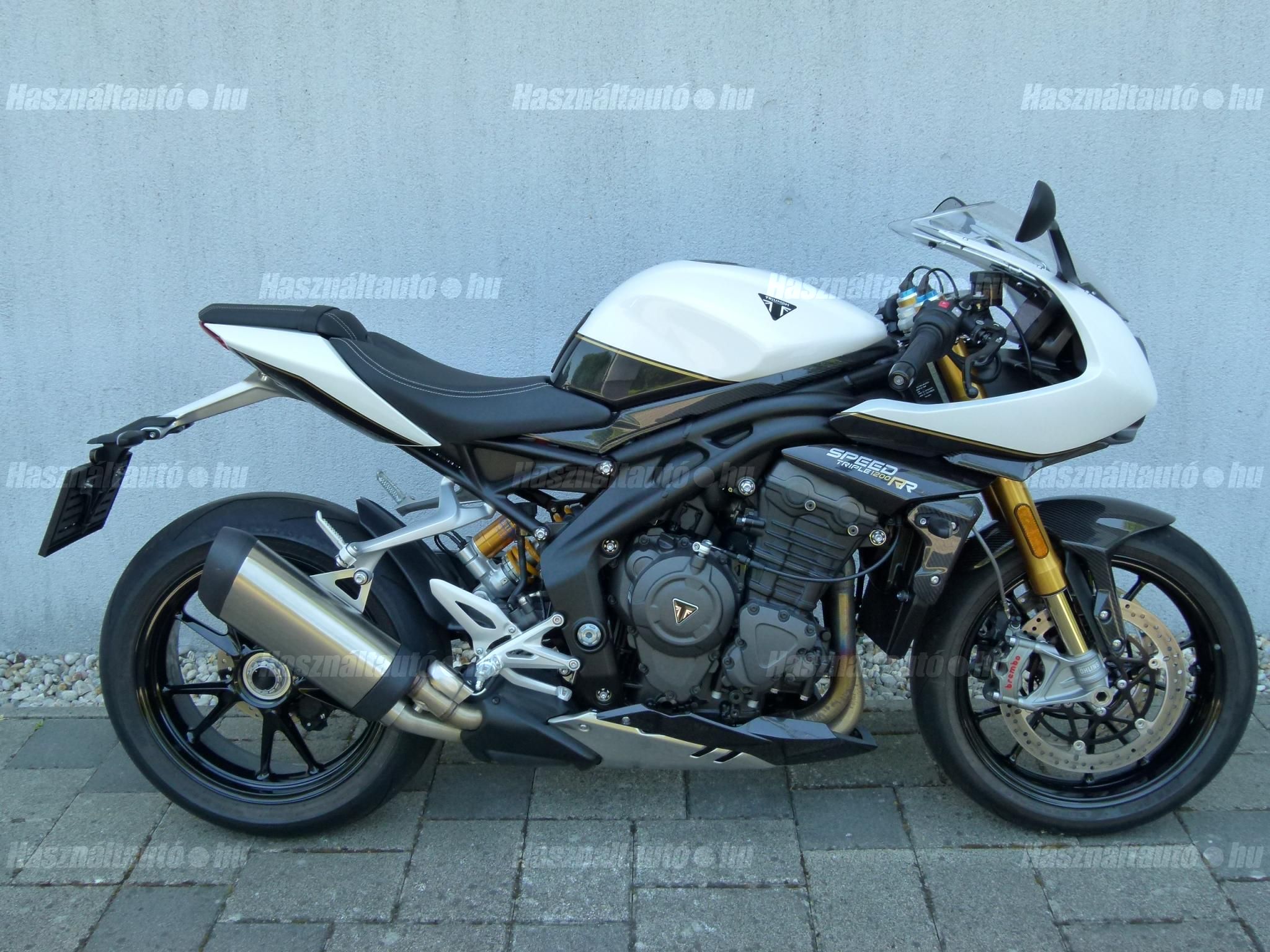 TRIUMPH SPEED TRIPLE 2021/12 - 1