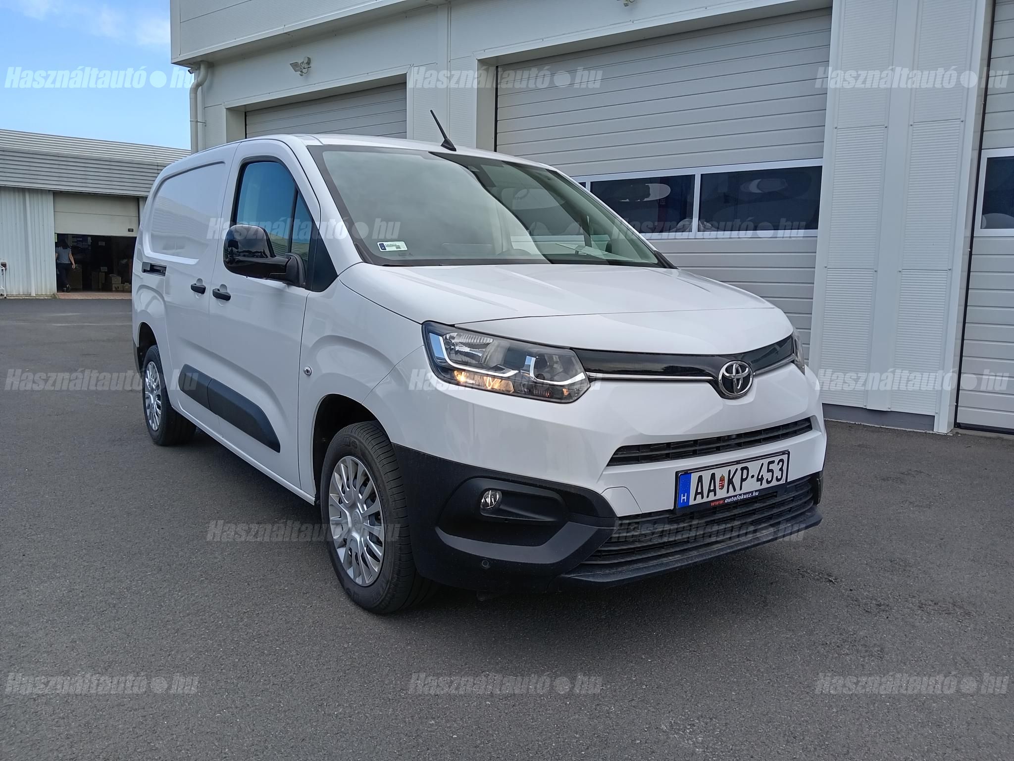 TOYOTA PROACE 2023/2 - 1