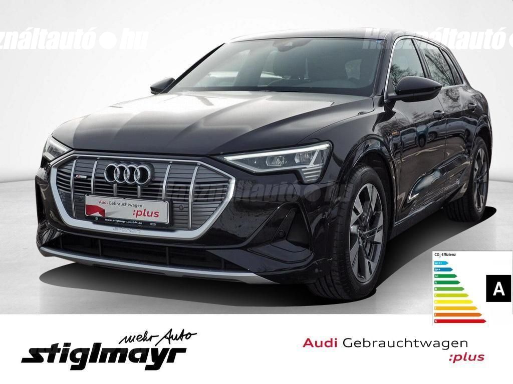 AUDI Q4 2023/3 - 1