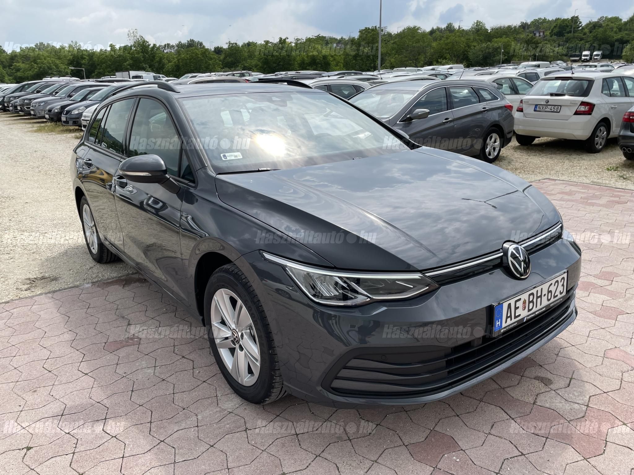 VOLKSWAGEN GOLF VIII 2024/7 - 1