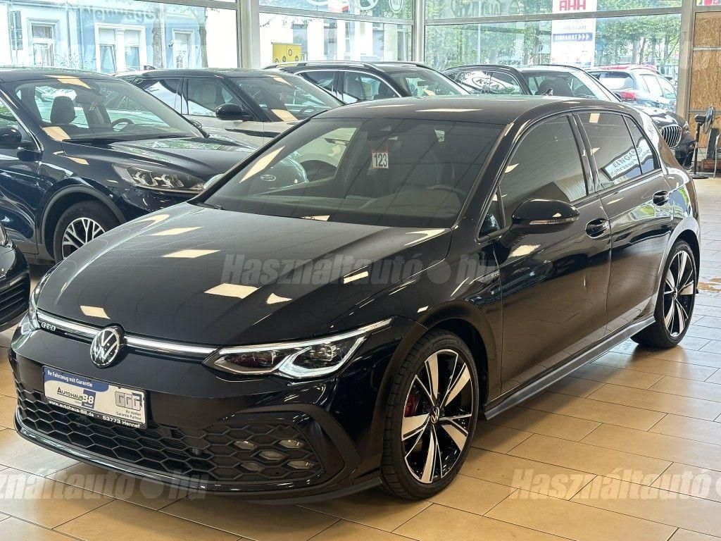 VOLKSWAGEN GOLF 2022/12 - 1