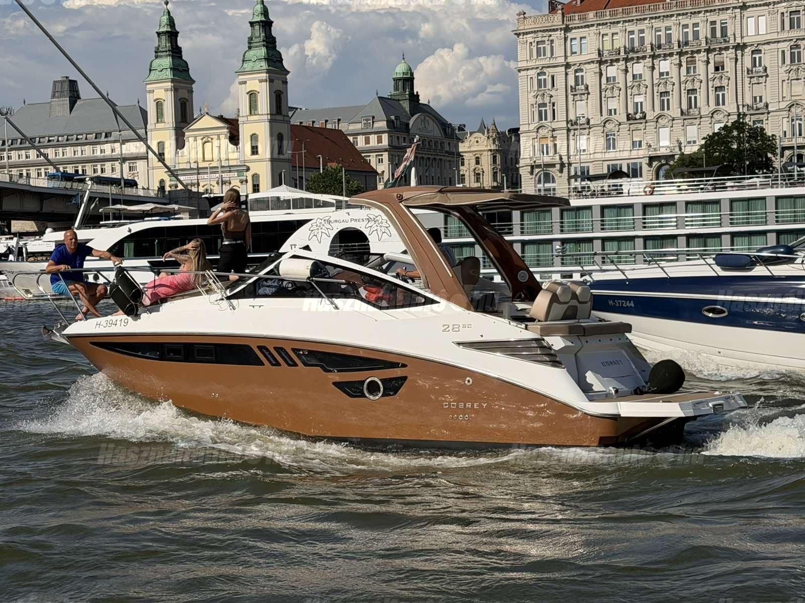 COBREY BOATS 2022 - 1