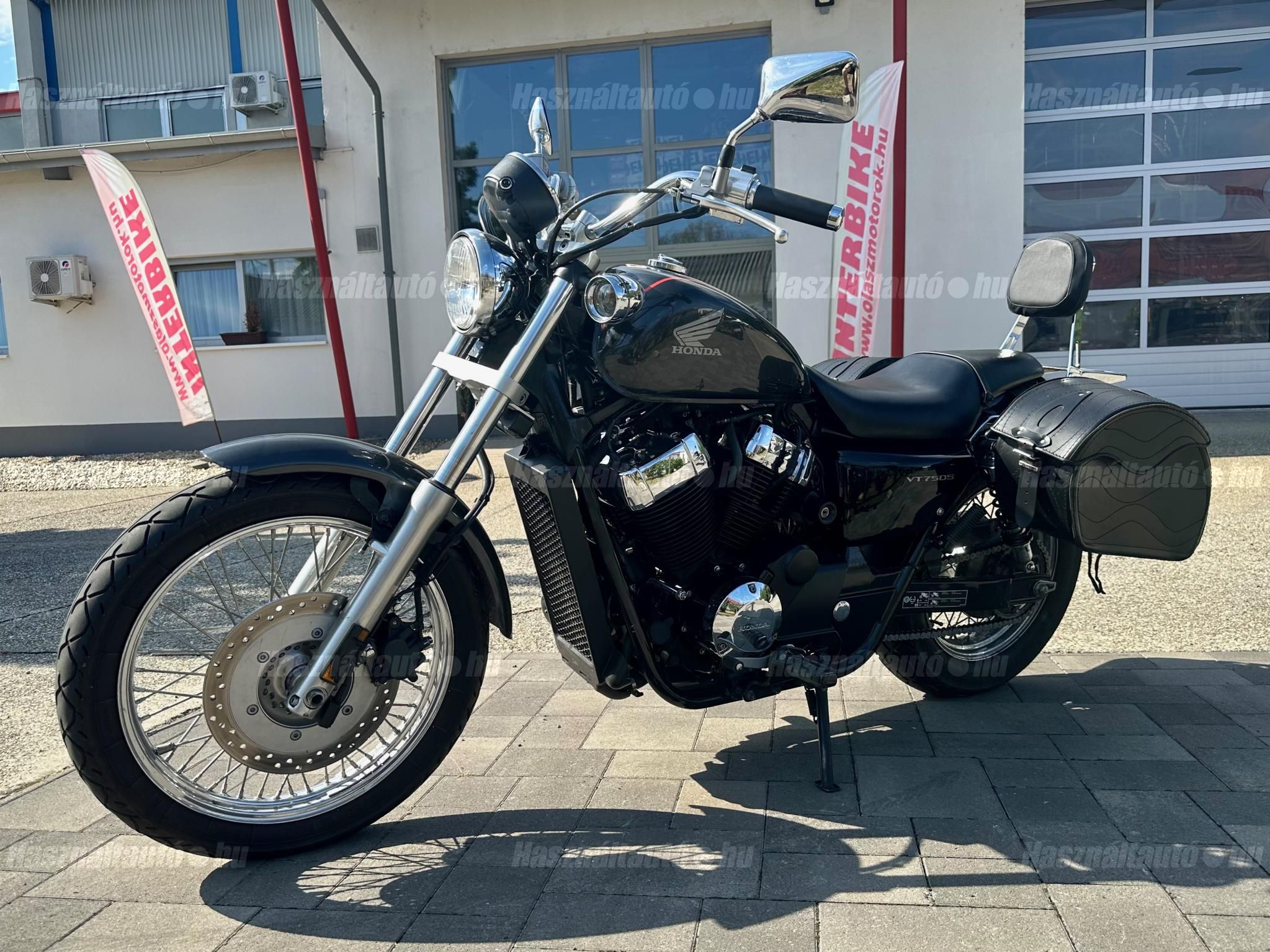 HONDA VT 750 2012/6 - 1