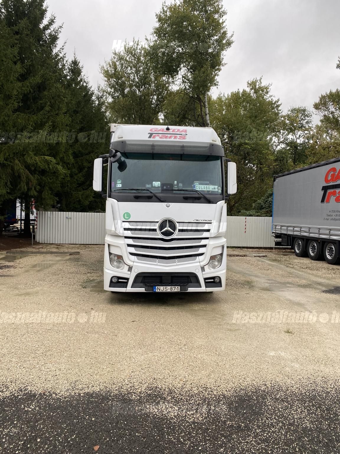 MERCEDES-BENZ 2016/2 - 1