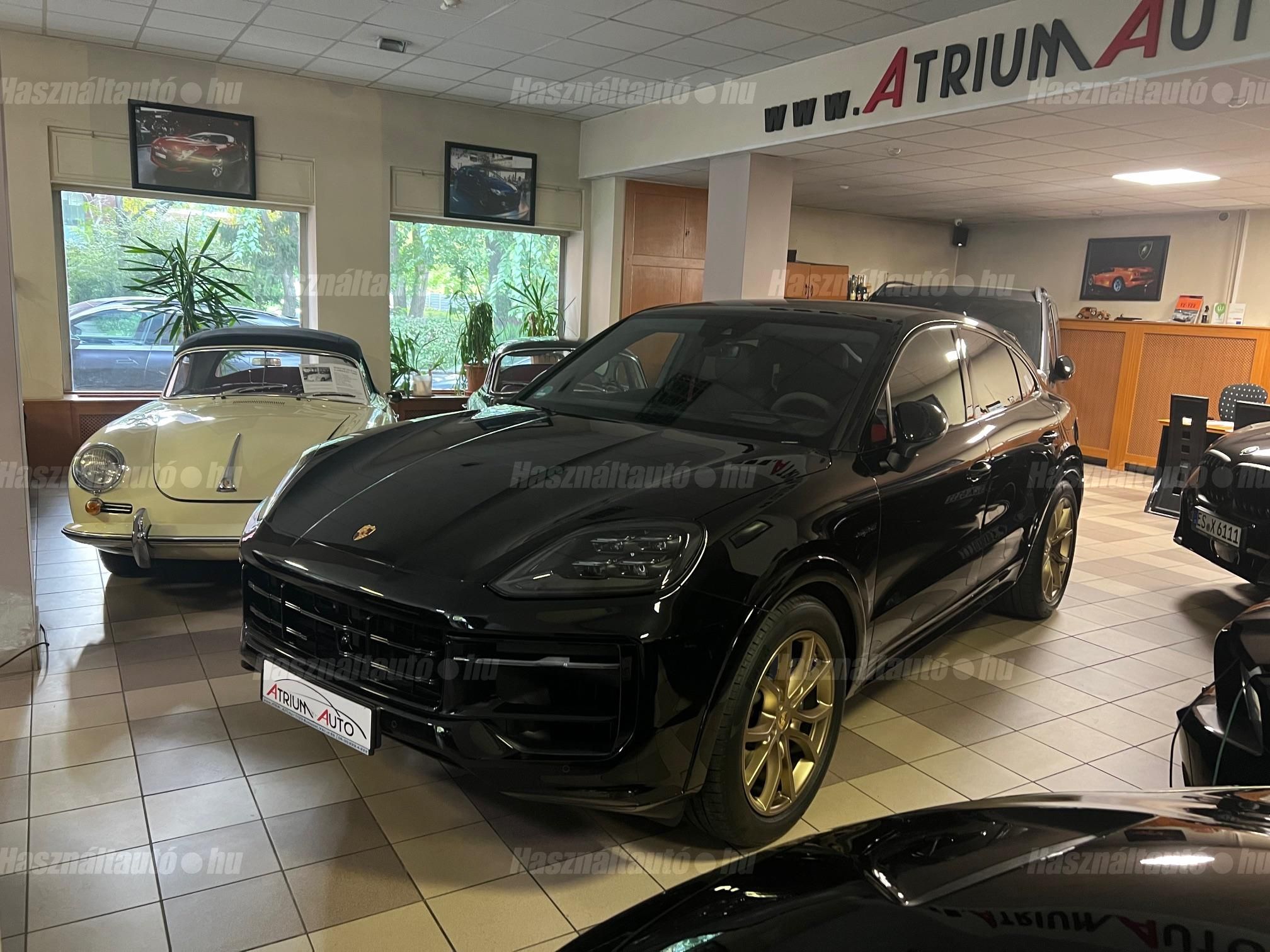 PORSCHE CAYENNE 2024/7 - 1
