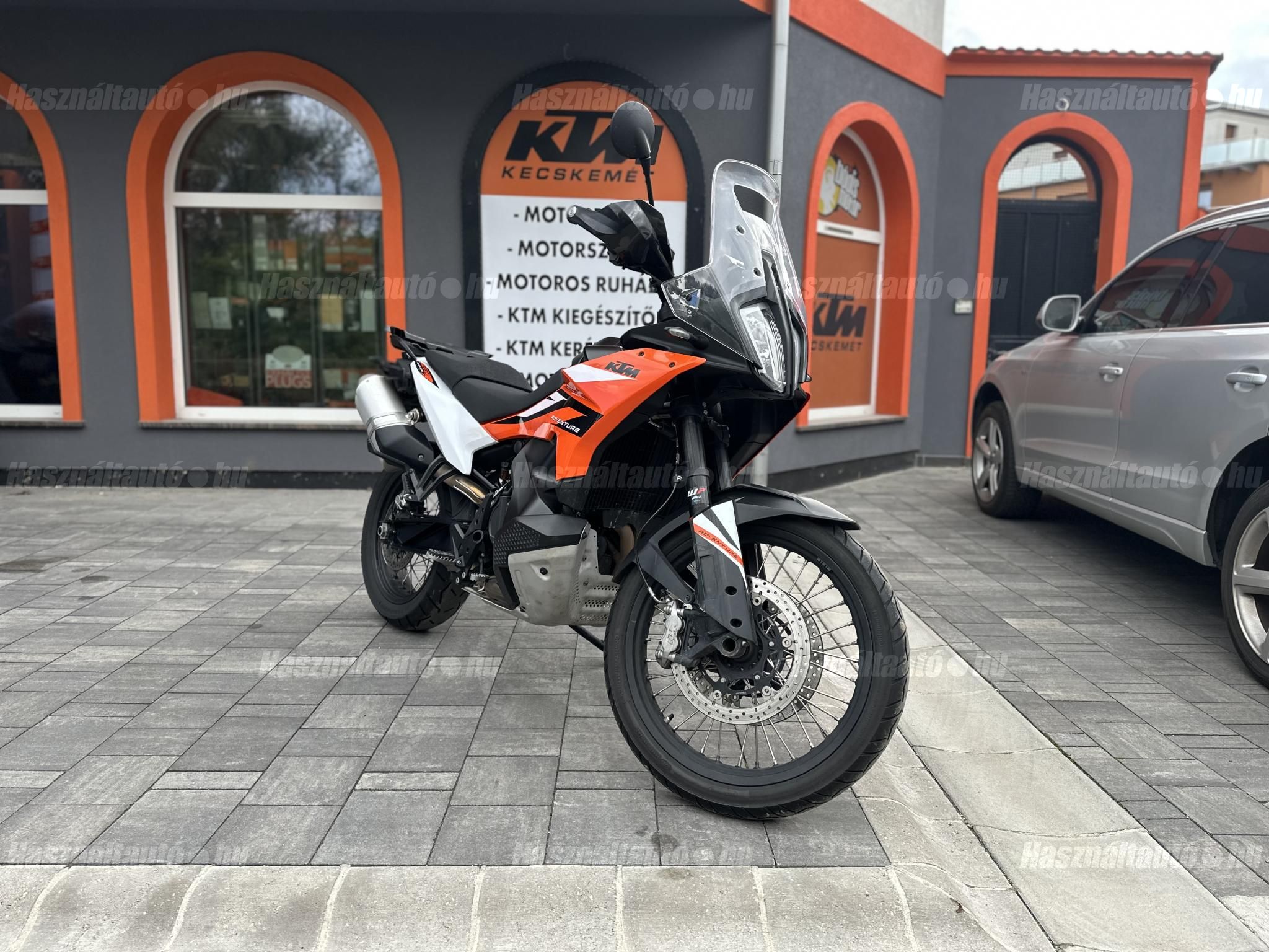 KTM 890 ADVENTURE 2024 - 1