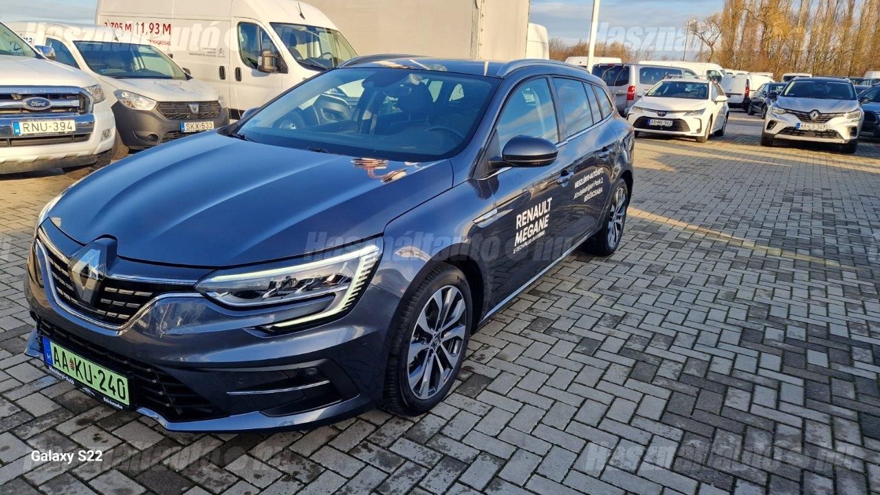 RENAULT MEGANE 2023/3 - 1
