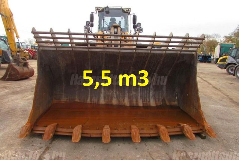 LIEBHERR 2019 - 1