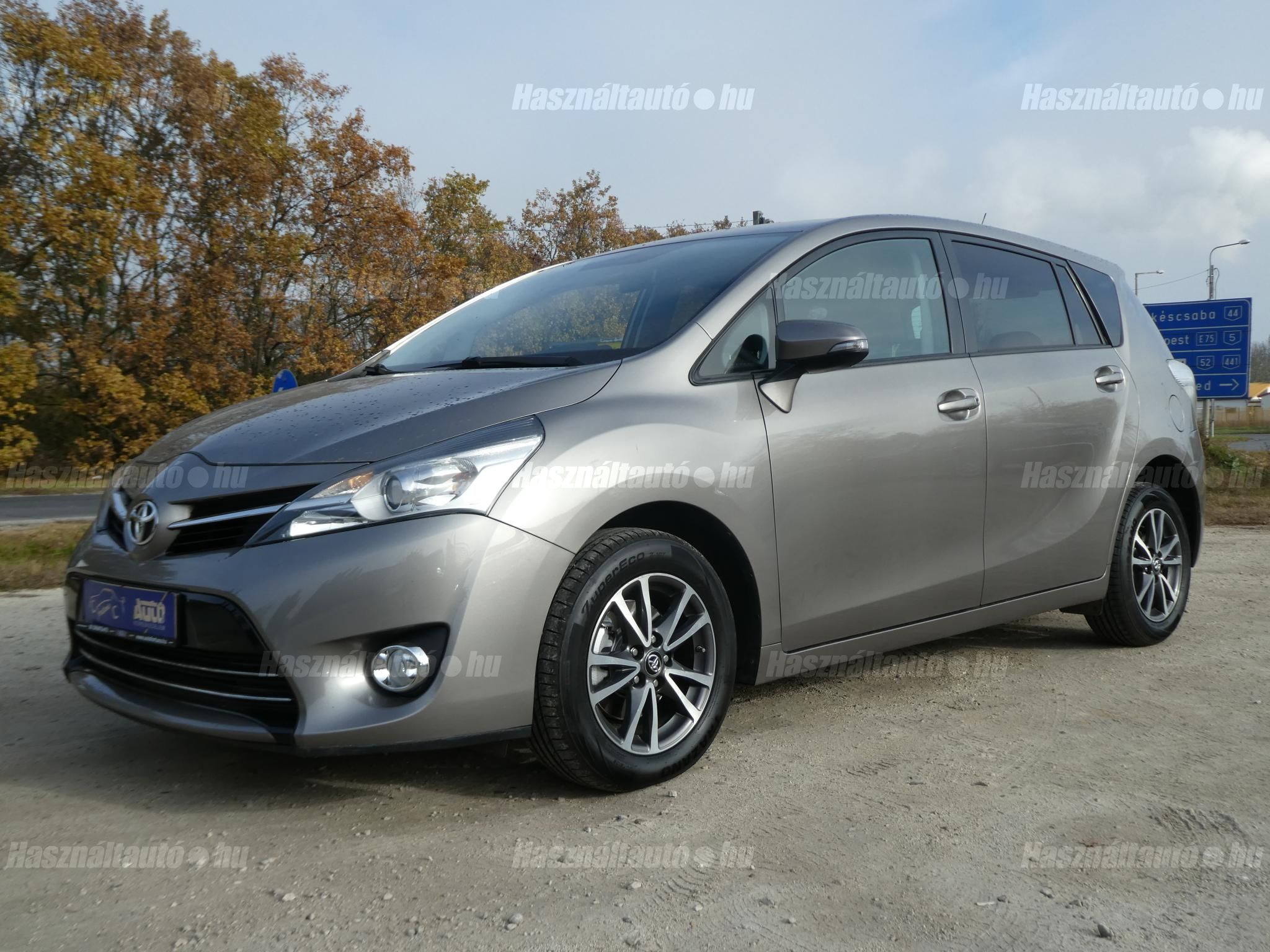 TOYOTA VERSO 2014/11 - 1