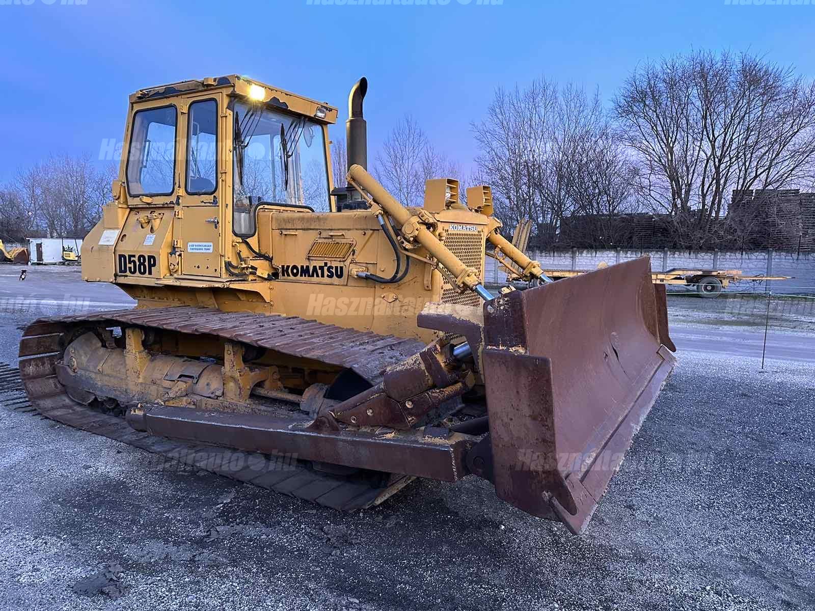 KOMATSU 1990 - 1