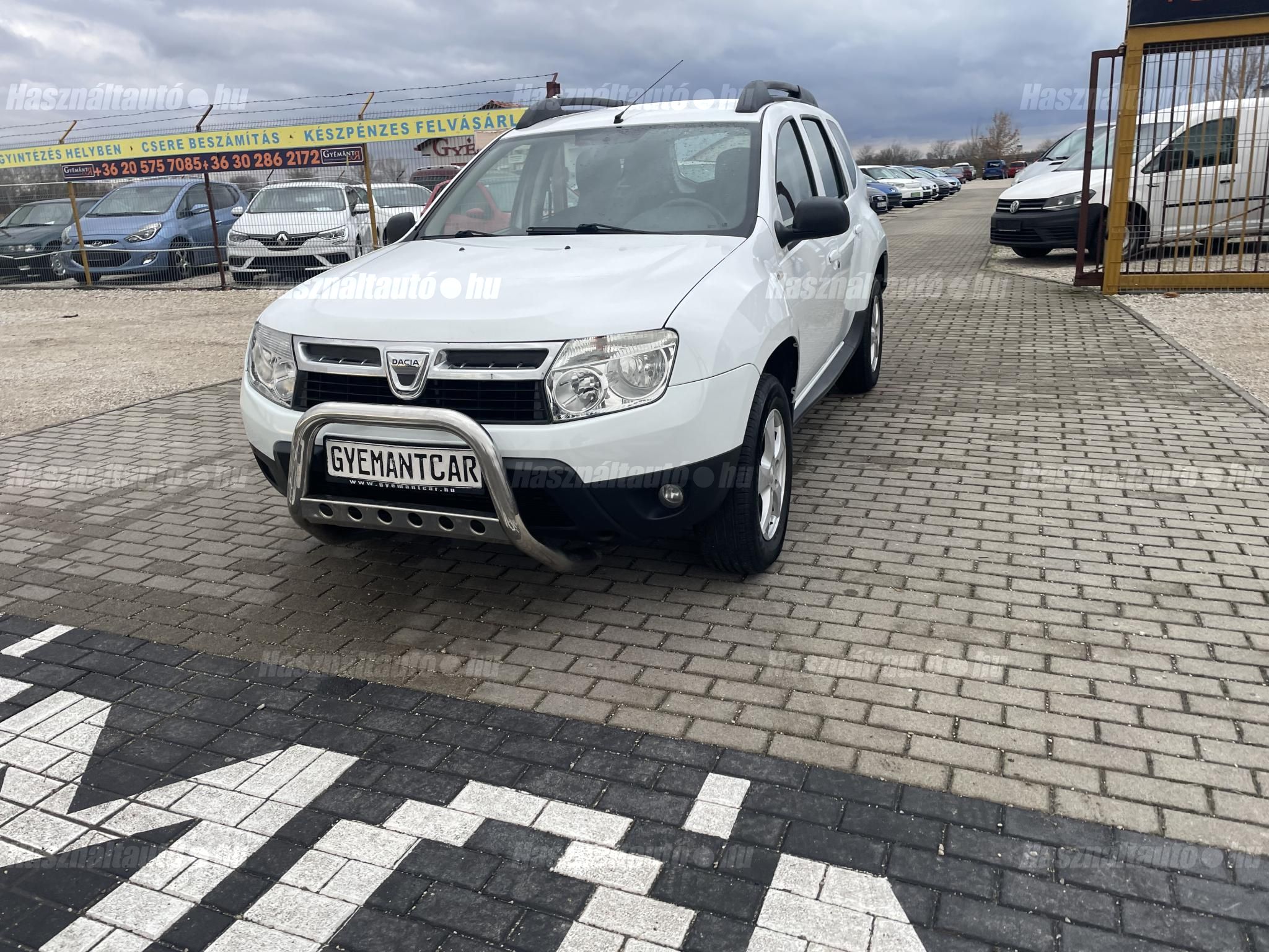 DACIA DUSTER 2011/9 - 1