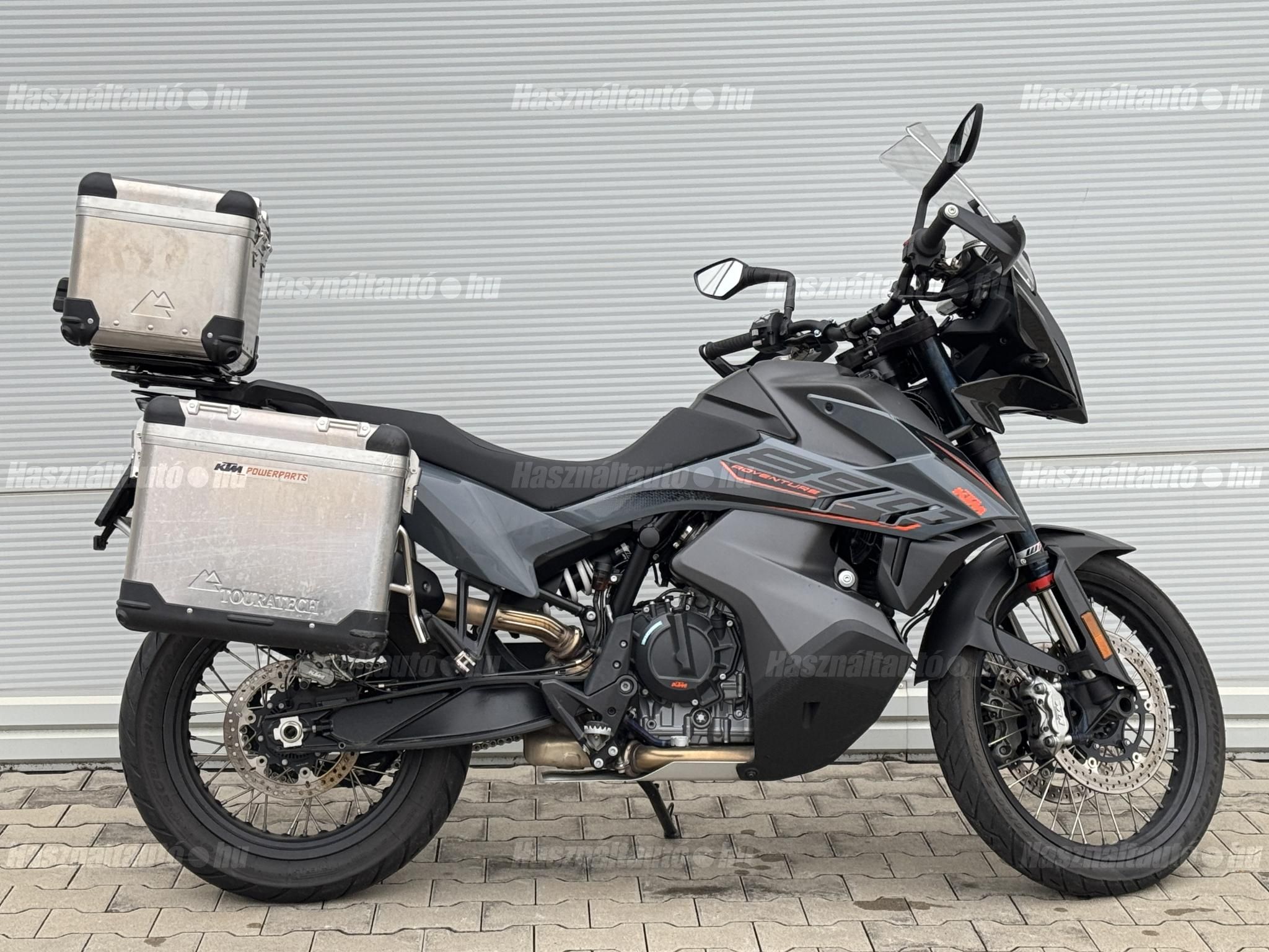 KTM 890 ADVENTURE 2023/8 - 1