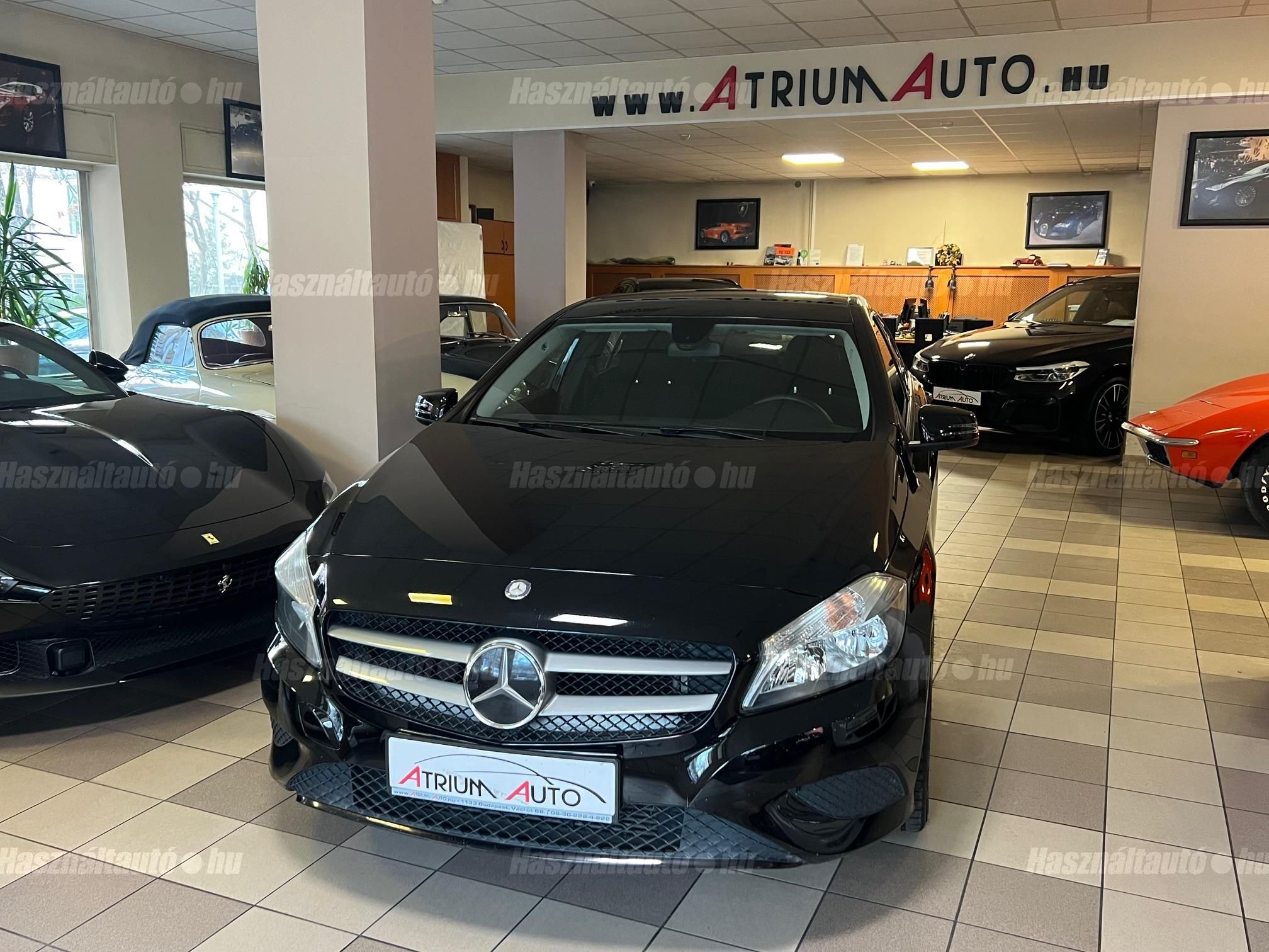 MERCEDES-BENZ A 180 2014/3 - 1
