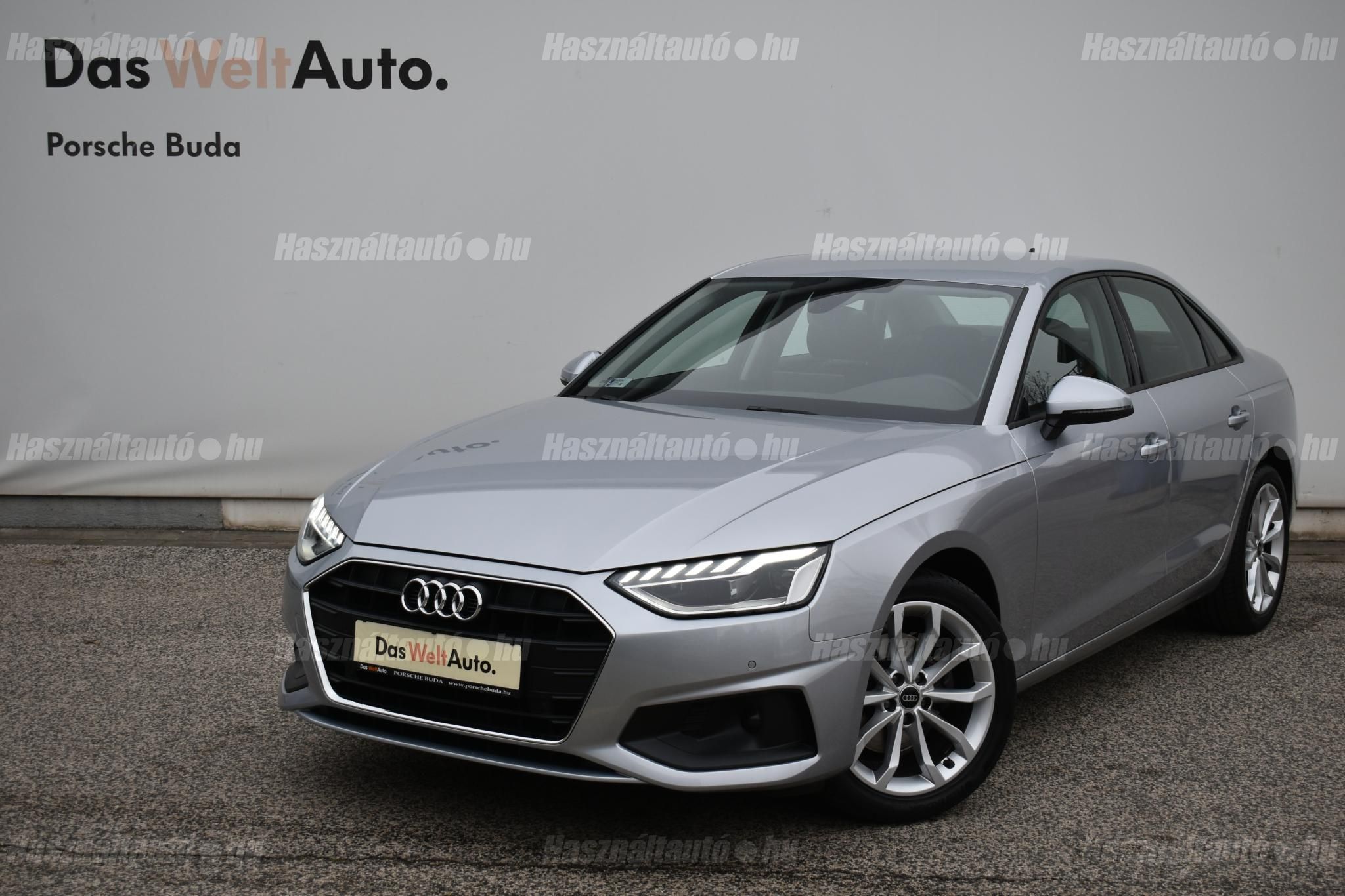 AUDI A4 2023/3 - 1