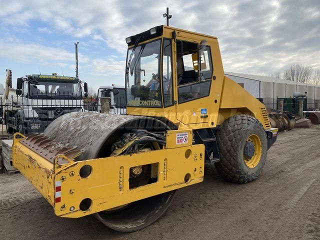BOMAG 2001 - 1