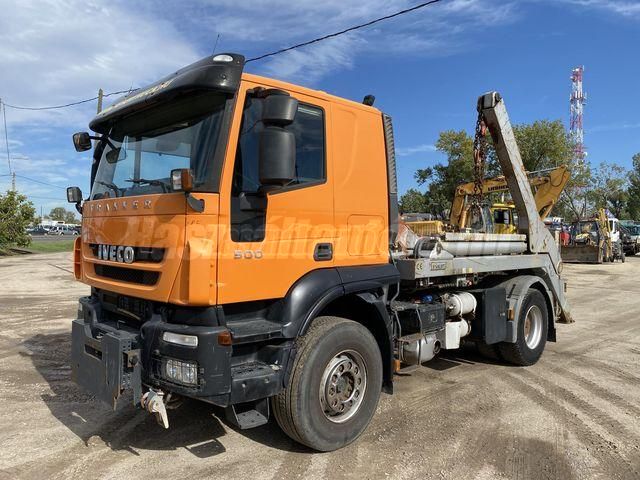 IVECO-MAGIRUS 2010/8 - 1