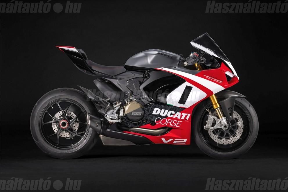 DUCATI PANIGALE V2 2024 - 1