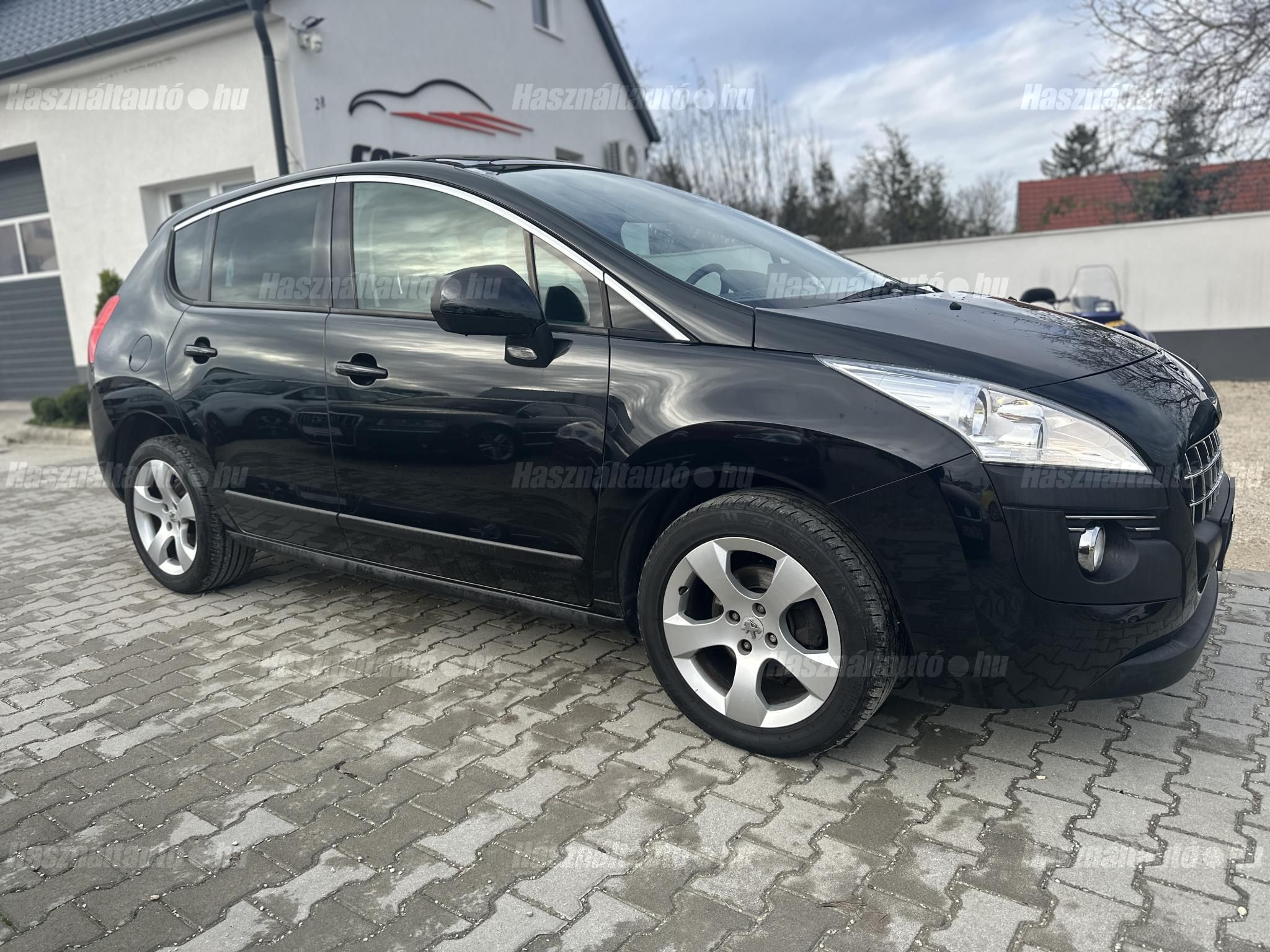 PEUGEOT 3008 2013/12 - 1