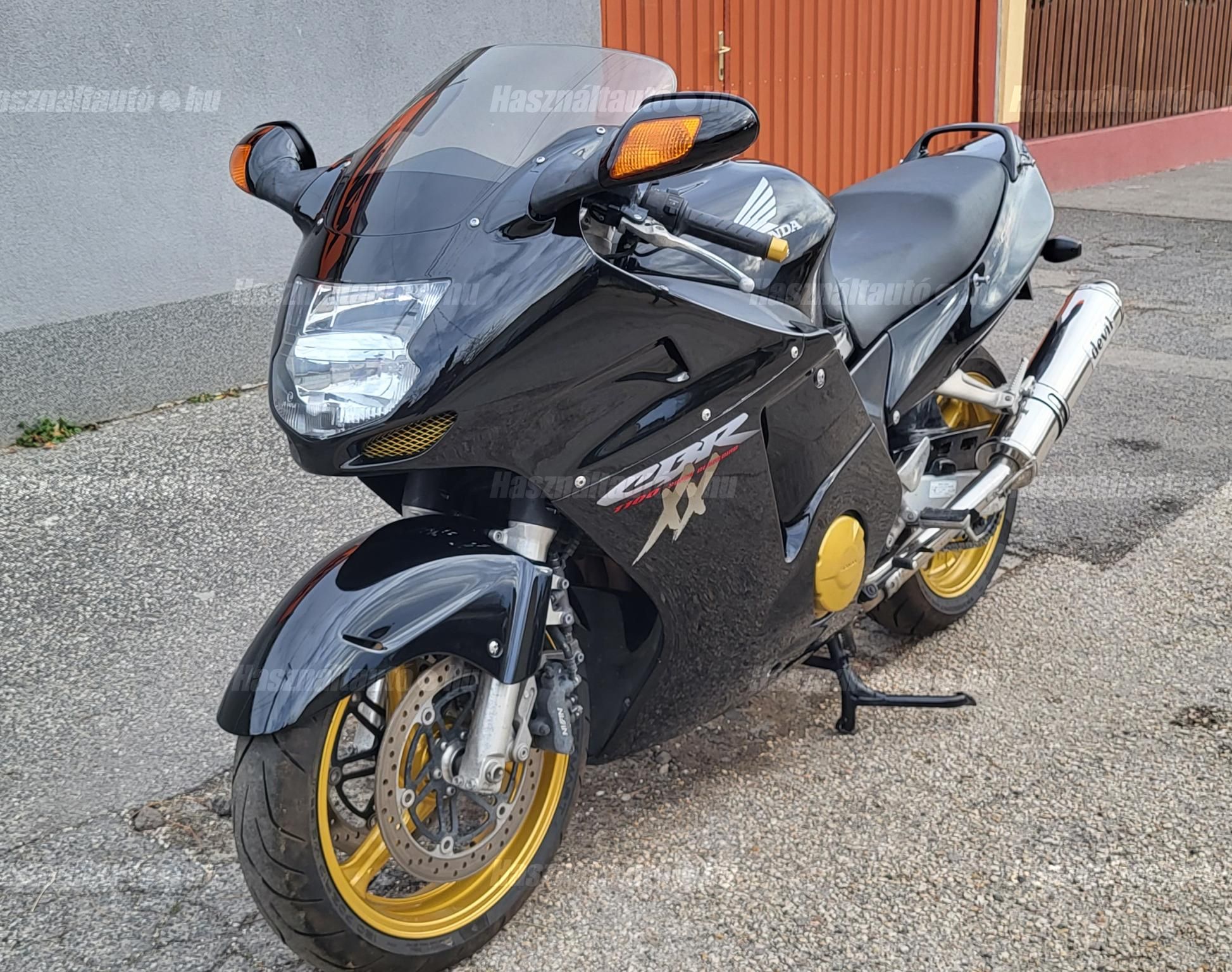HONDA CBR 1100 XX 1997/3 - 1