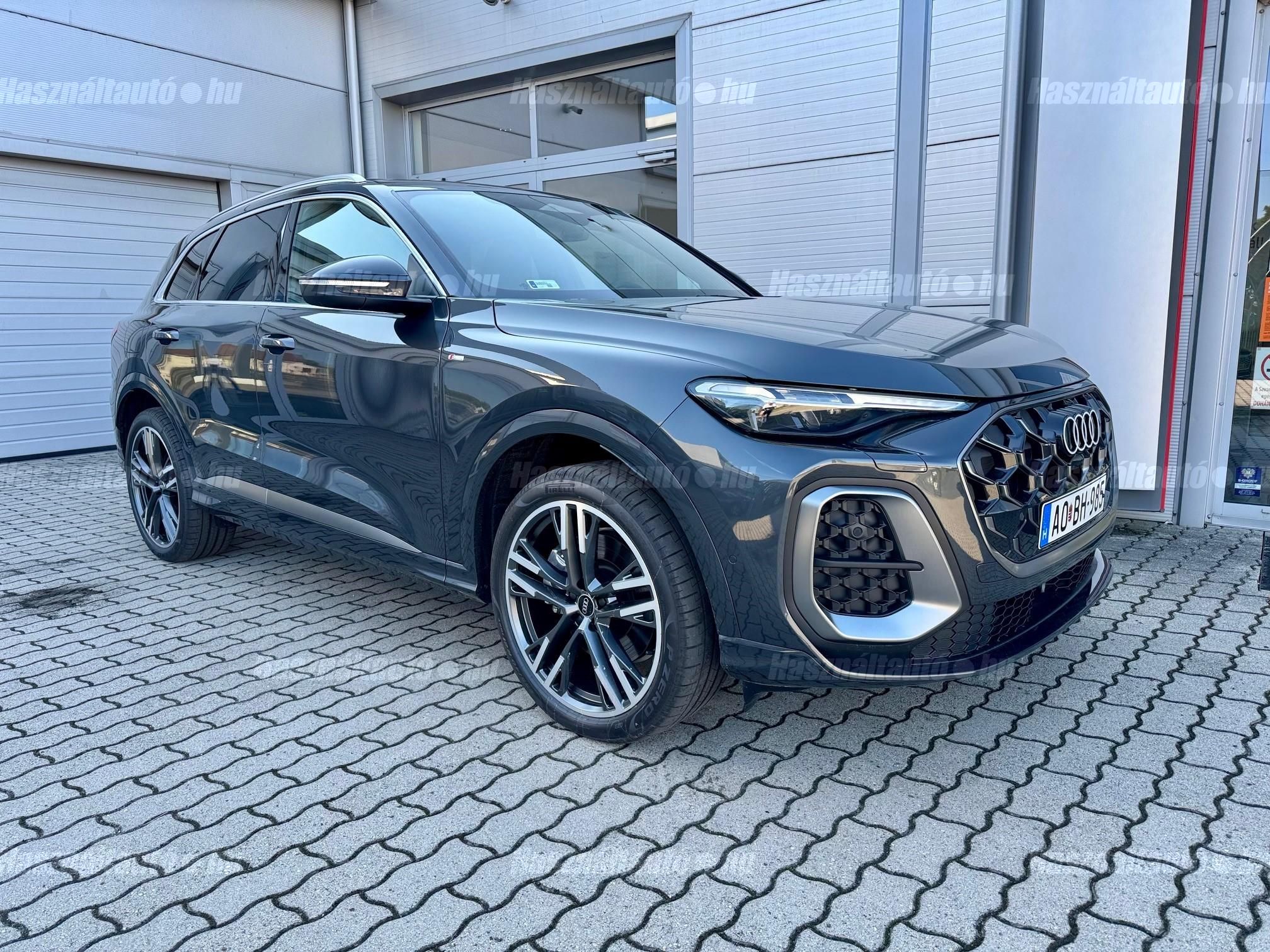 AUDI Q5 2025 - 1