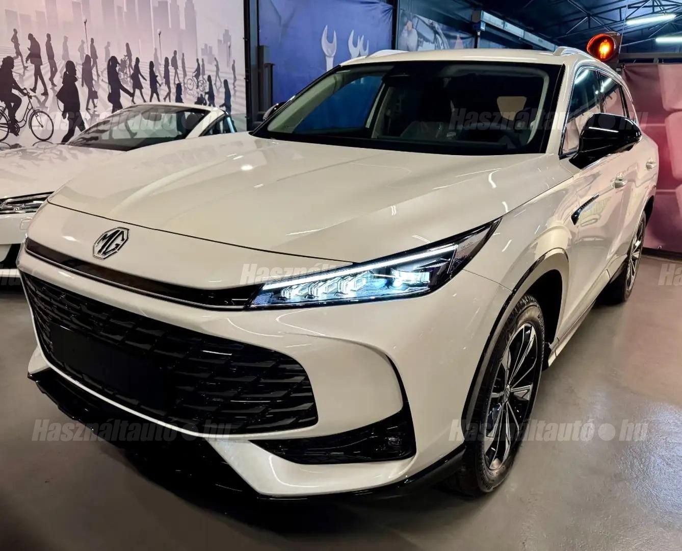 MG HS 2025/1 - 1