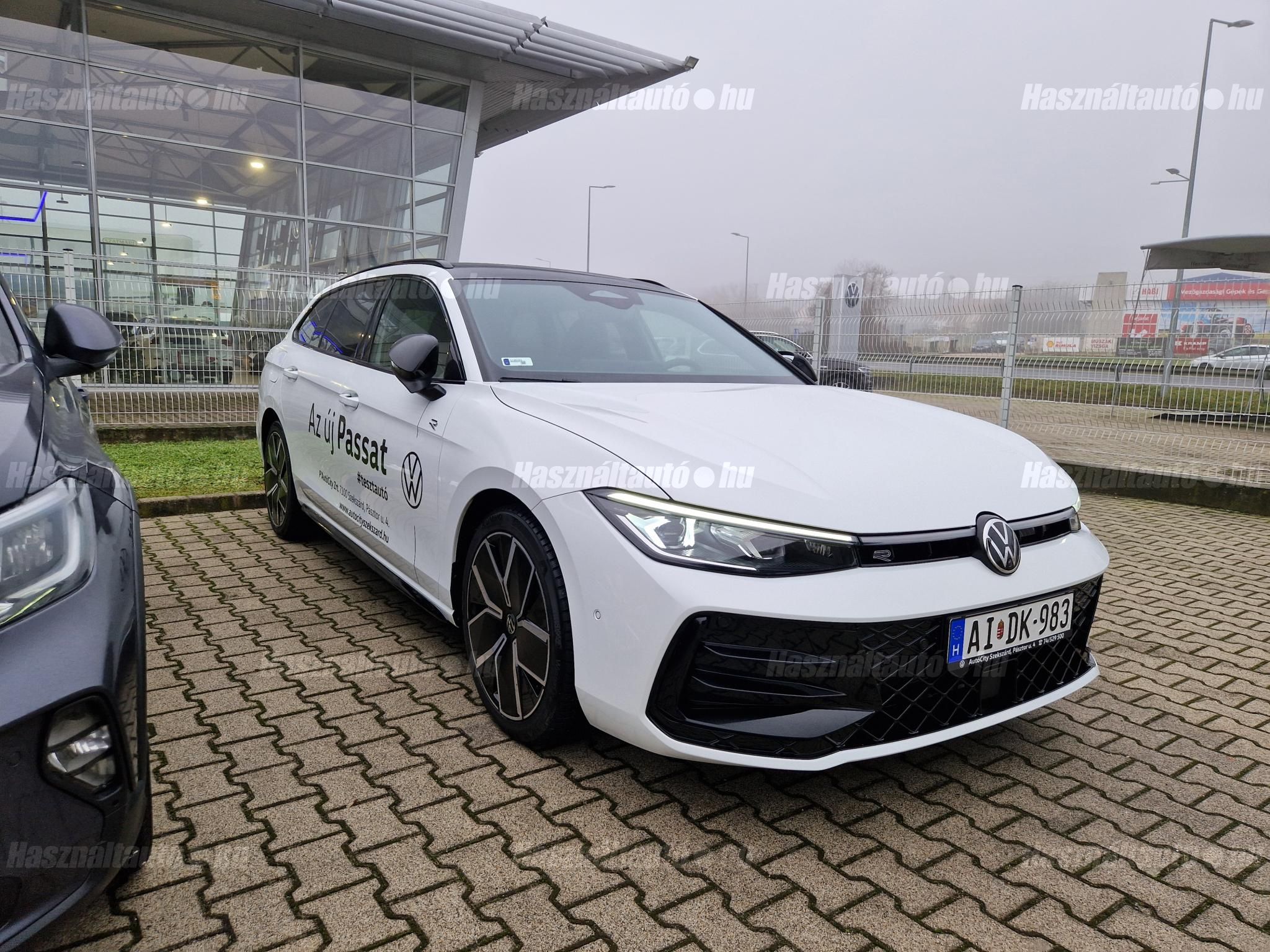 VOLKSWAGEN PASSAT 2024/9 - 1